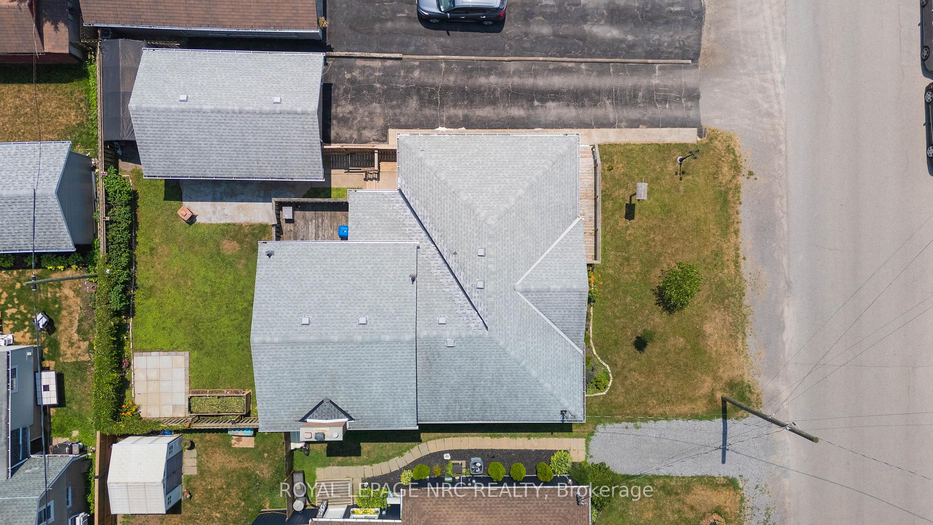 Photo 21 of 100 Knoll Street, Port Colborne, Main Street — HOMEH