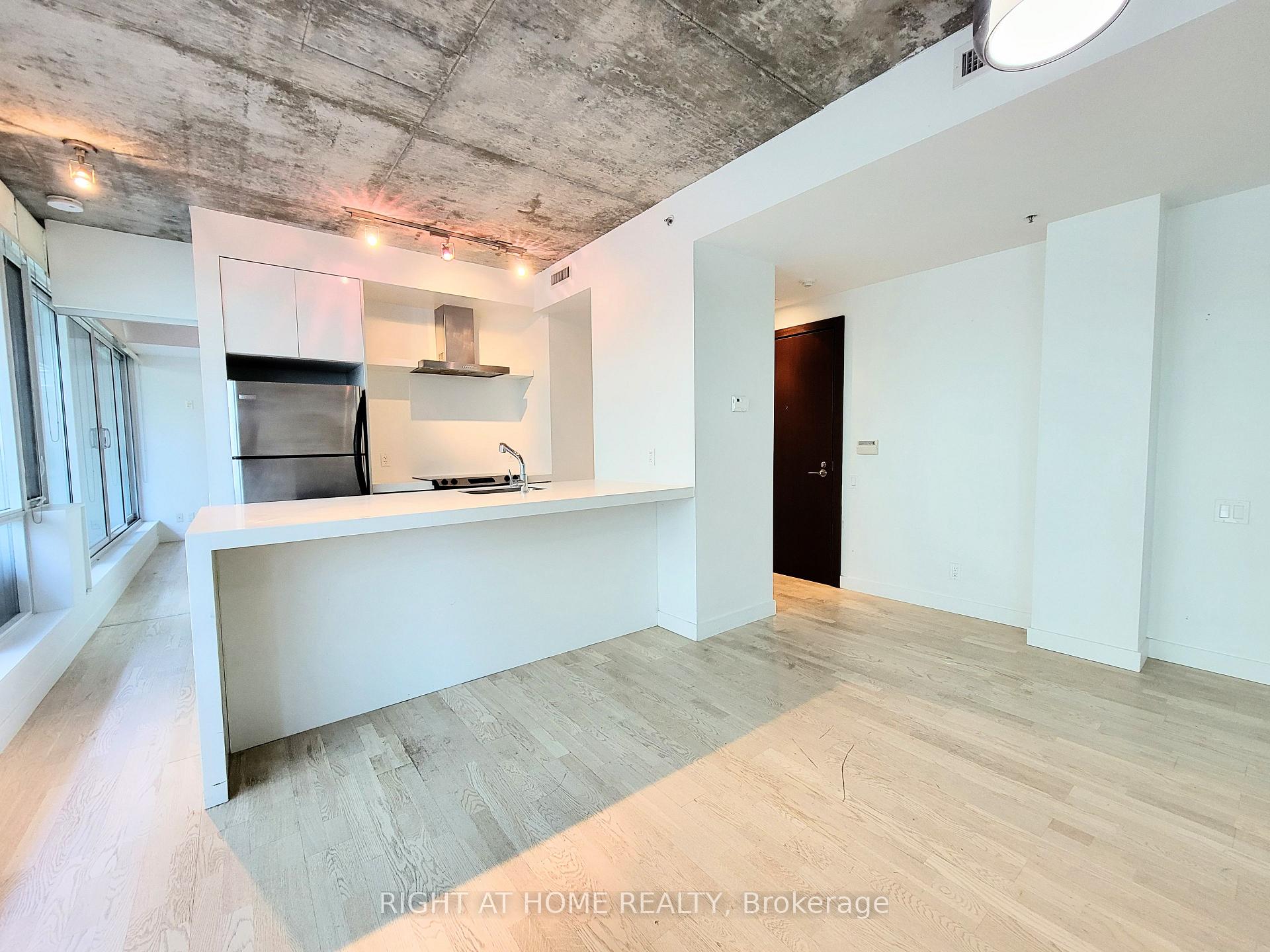 Photo 22 of Unit 808, 75 Portland Street, Toronto, Waterfront Communities — HOMEH