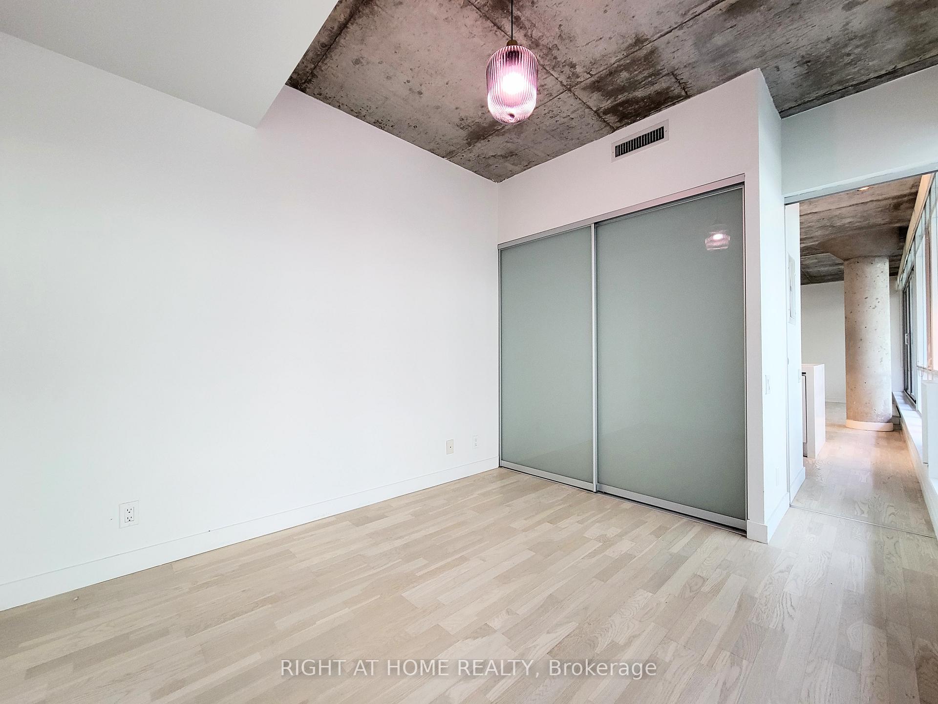 Photo 16 of Unit 808, 75 Portland Street, Toronto, Waterfront Communities — HOMEH
