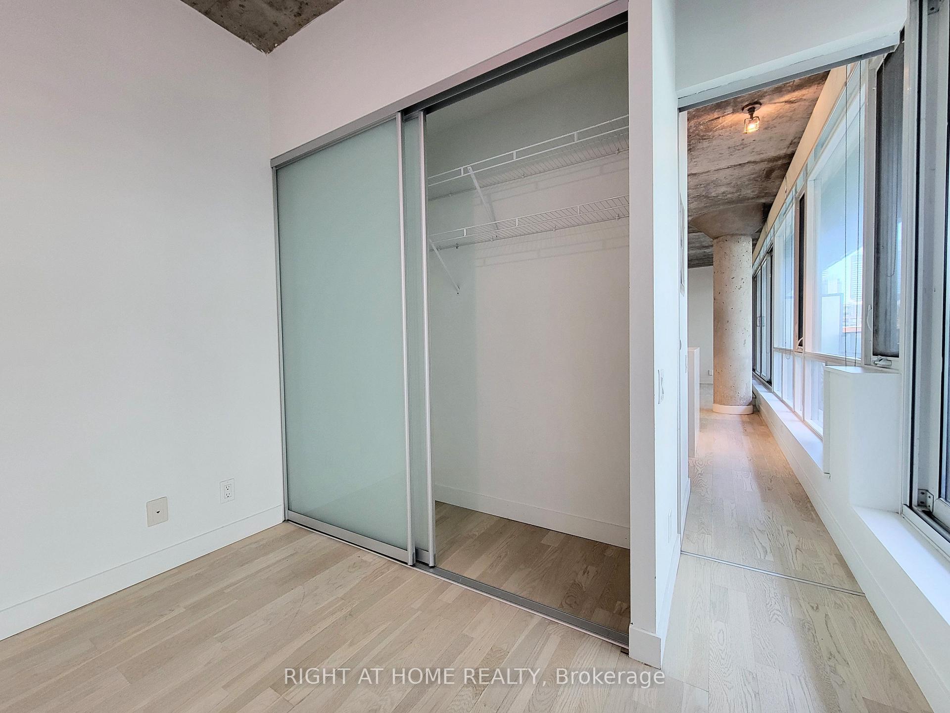 Photo 13 of Unit 808, 75 Portland Street, Toronto, Waterfront Communities — HOMEH