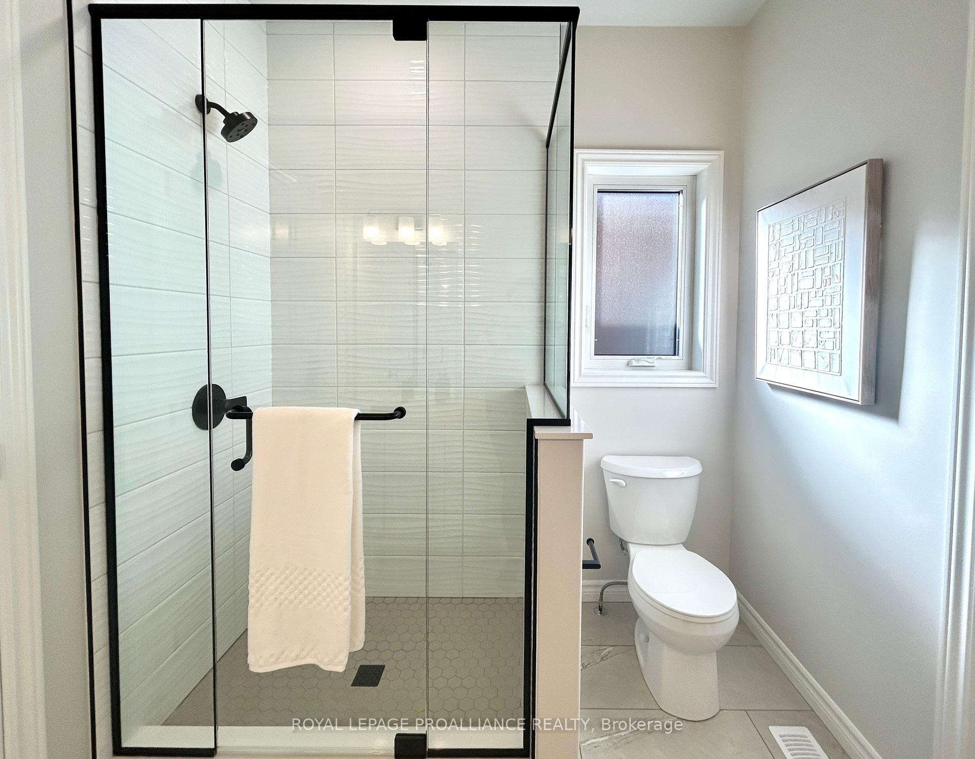 Photo 3 of 130 Stonecrest Boulevard, Quinte West, Sidney Ward — HOMEH