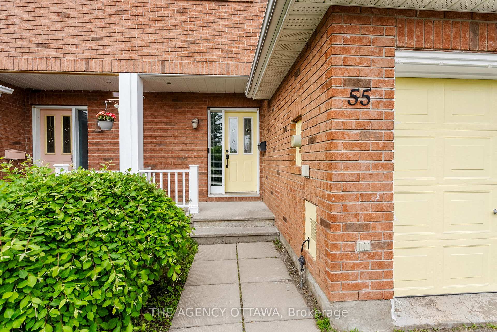 Photo 6 of 55 Springcreek Crescent, Ottawa, Kanata - Bridlewood — HOMEH