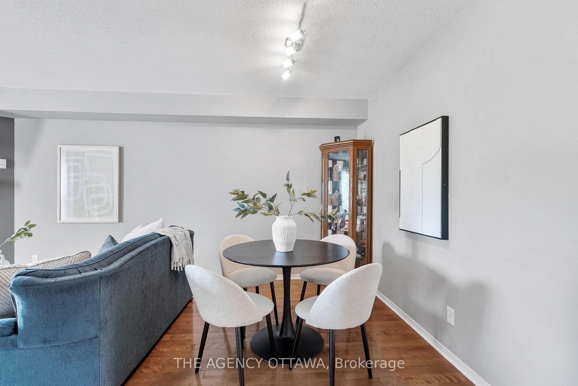 Photo 31 of 55 Springcreek Crescent, Ottawa, Kanata - Bridlewood — HOMEH