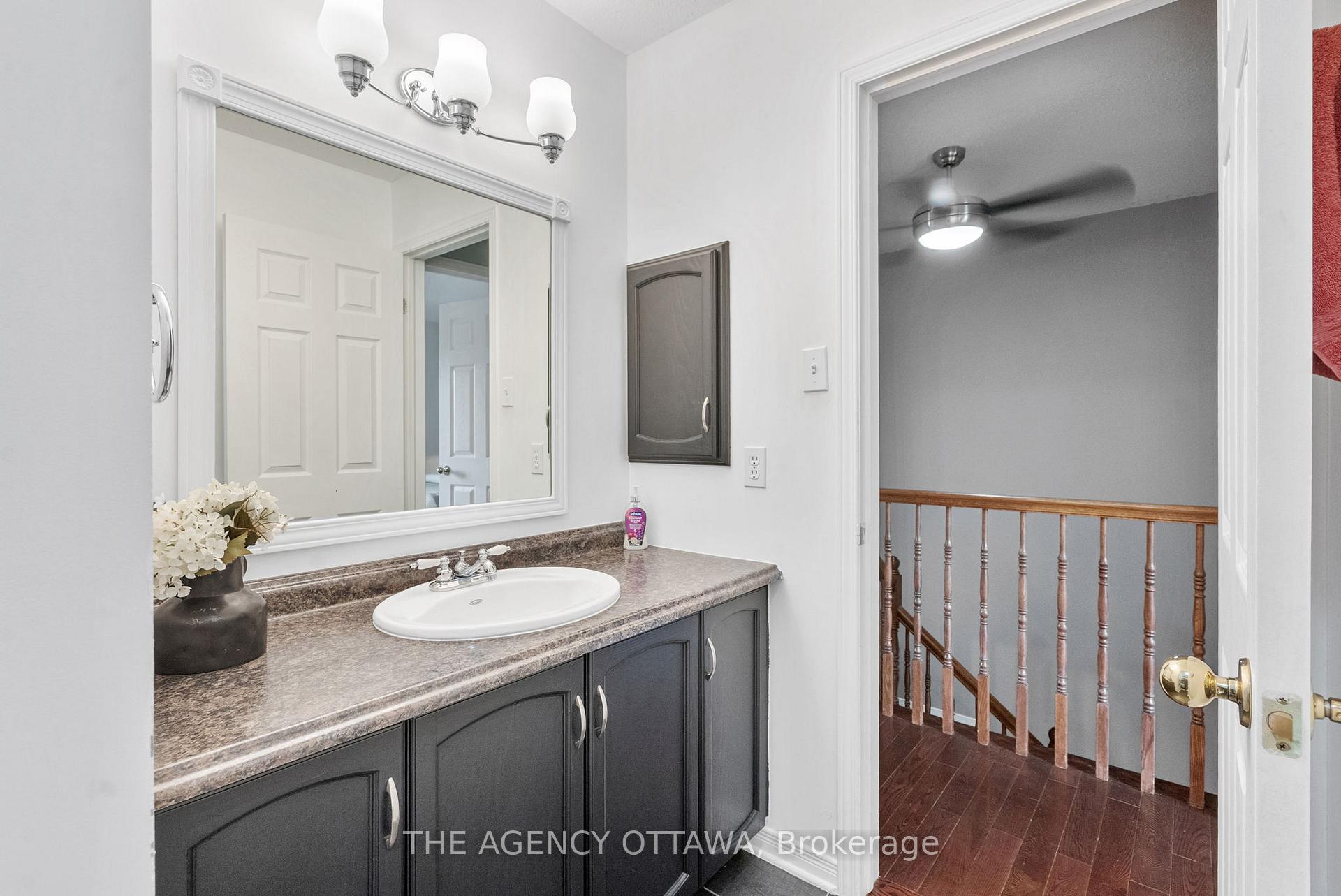 Photo 16 of 55 Springcreek Crescent, Ottawa, Kanata - Bridlewood — HOMEH