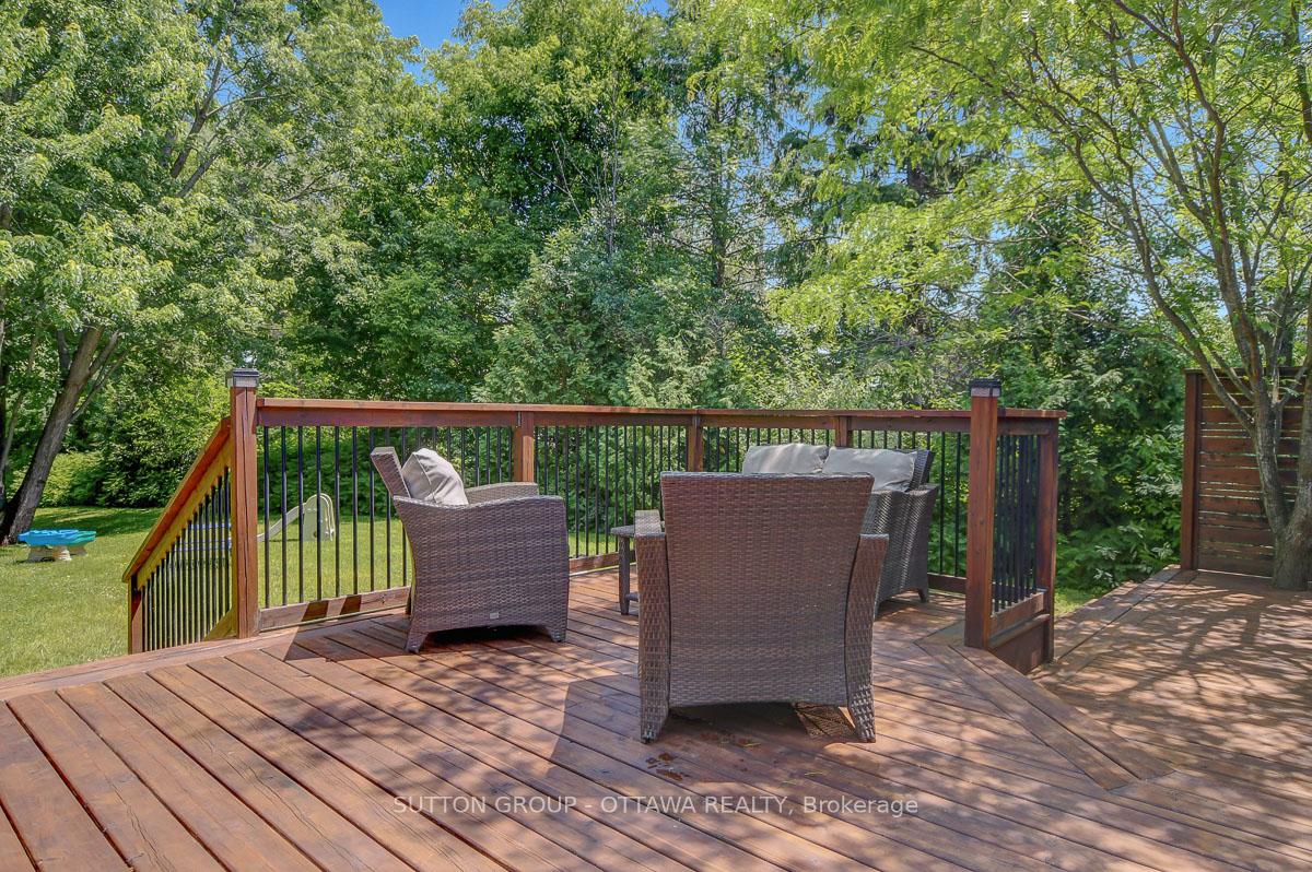 Photo 3 of 1477 Stagecoach Road, Ottawa, Greely — HOMEH