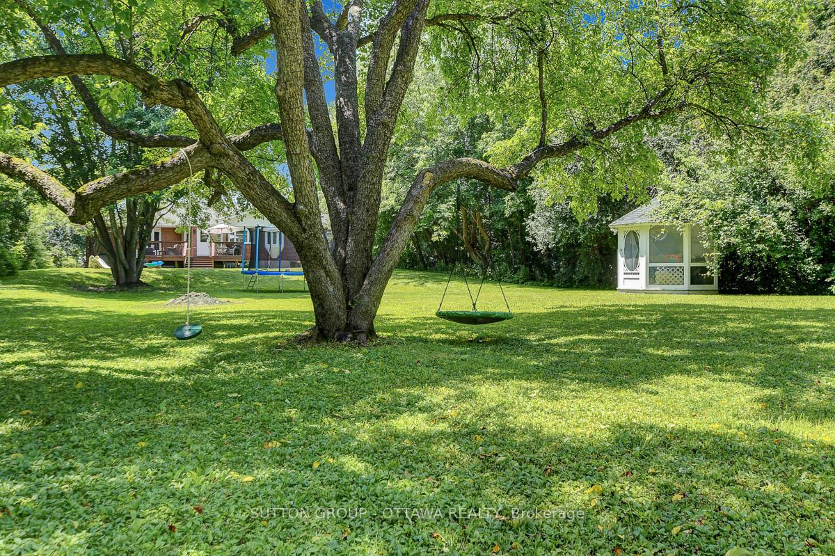 Photo 8 of 1477 Stagecoach Road, Ottawa, Greely — HOMEH