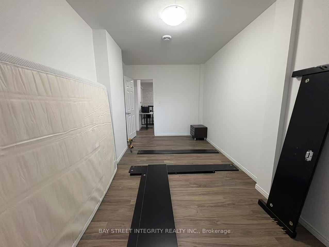 Photo 9 of Unit 3A, 71 Main Street E, Hamilton, Beasley — HOMEH