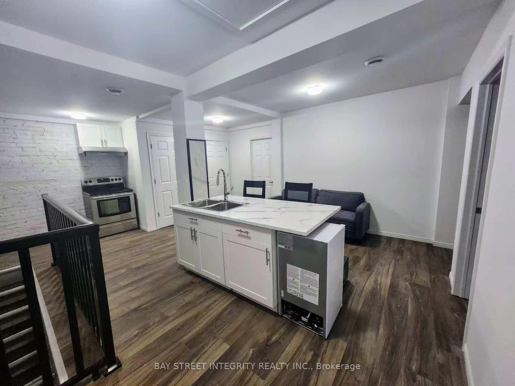 Photo 5 of Unit 3A, 71 Main Street E, Hamilton, Beasley — HOMEH