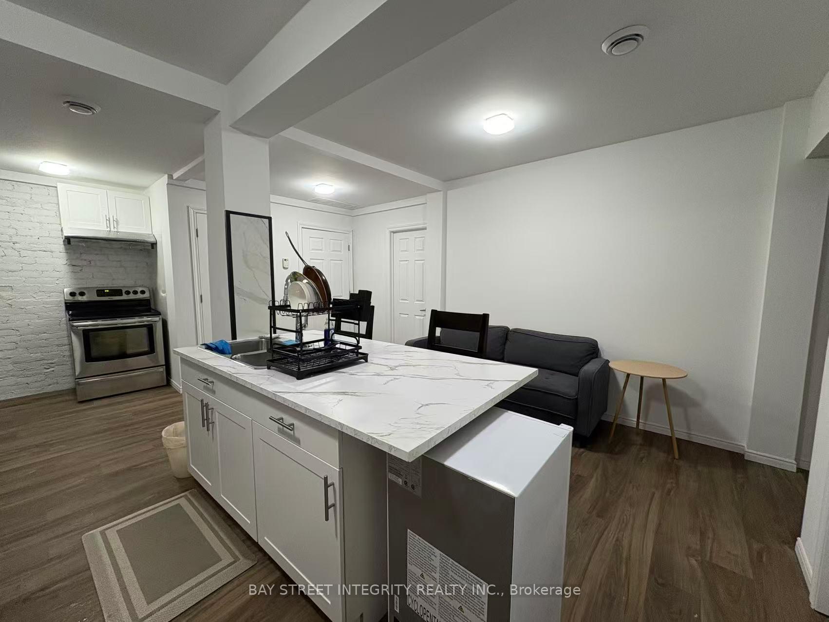Photo 17 of Unit 3A, 71 Main Street E, Hamilton, Beasley — HOMEH