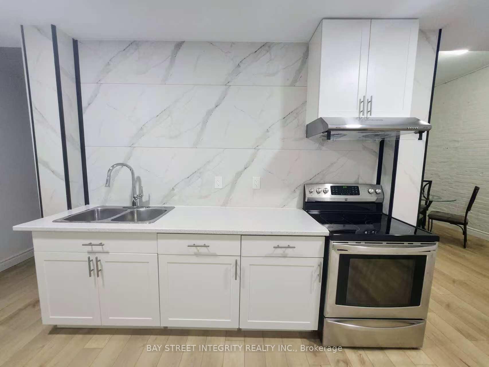 Photo 6 of Unit 2A, 71 Main Street E, Hamilton, Beasley — HOMEH