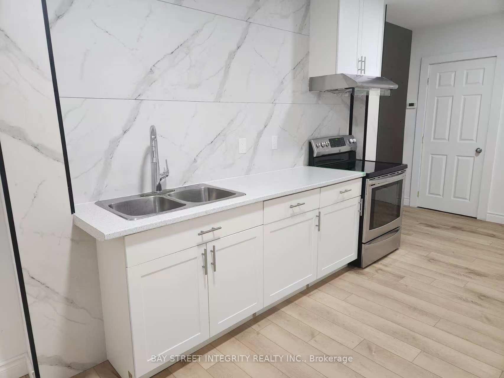 Photo 11 of Unit 2A, 71 Main Street E, Hamilton, Beasley — HOMEH