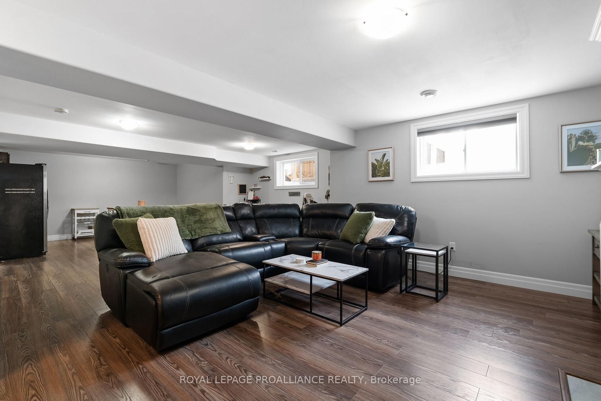 Photo 31 of 14 Butternut Court, Belleville, Belleville Ward — HOMEH
