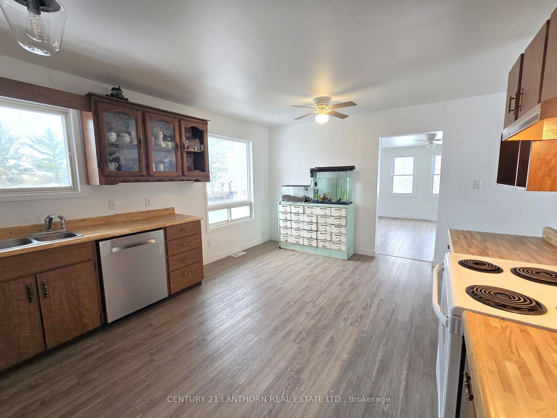 Photo 3 of 87 Rorabeck Road, Quinte West, Sidney Ward — HOMEH