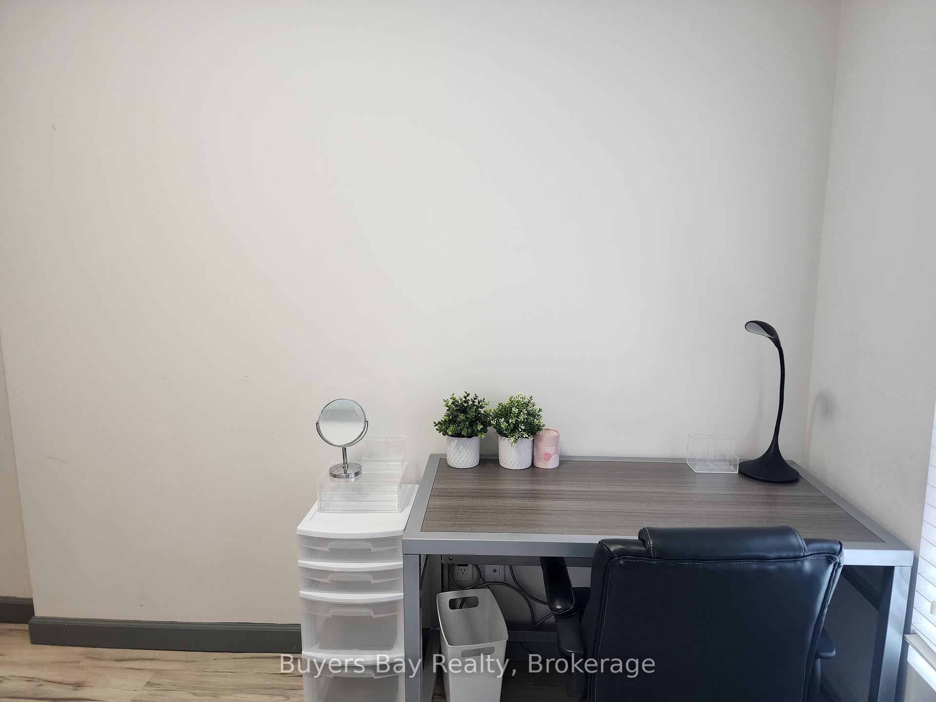 Photo 5 of Unit 323, 258C Sunview Street, Waterloo, Beechwood/University — HOMEH