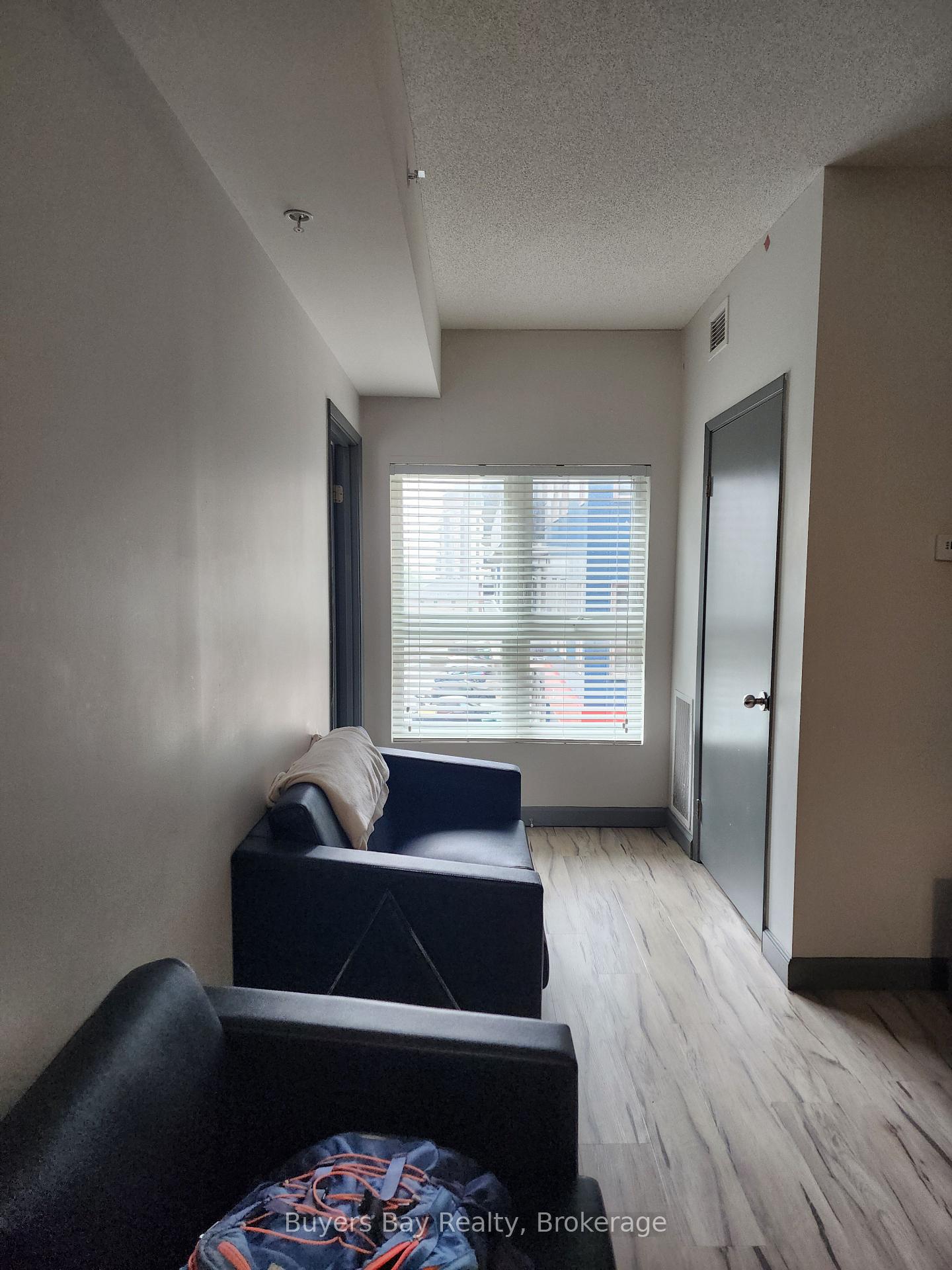 Photo 3 of Unit 323, 258C Sunview Street, Waterloo, Beechwood/University — HOMEH