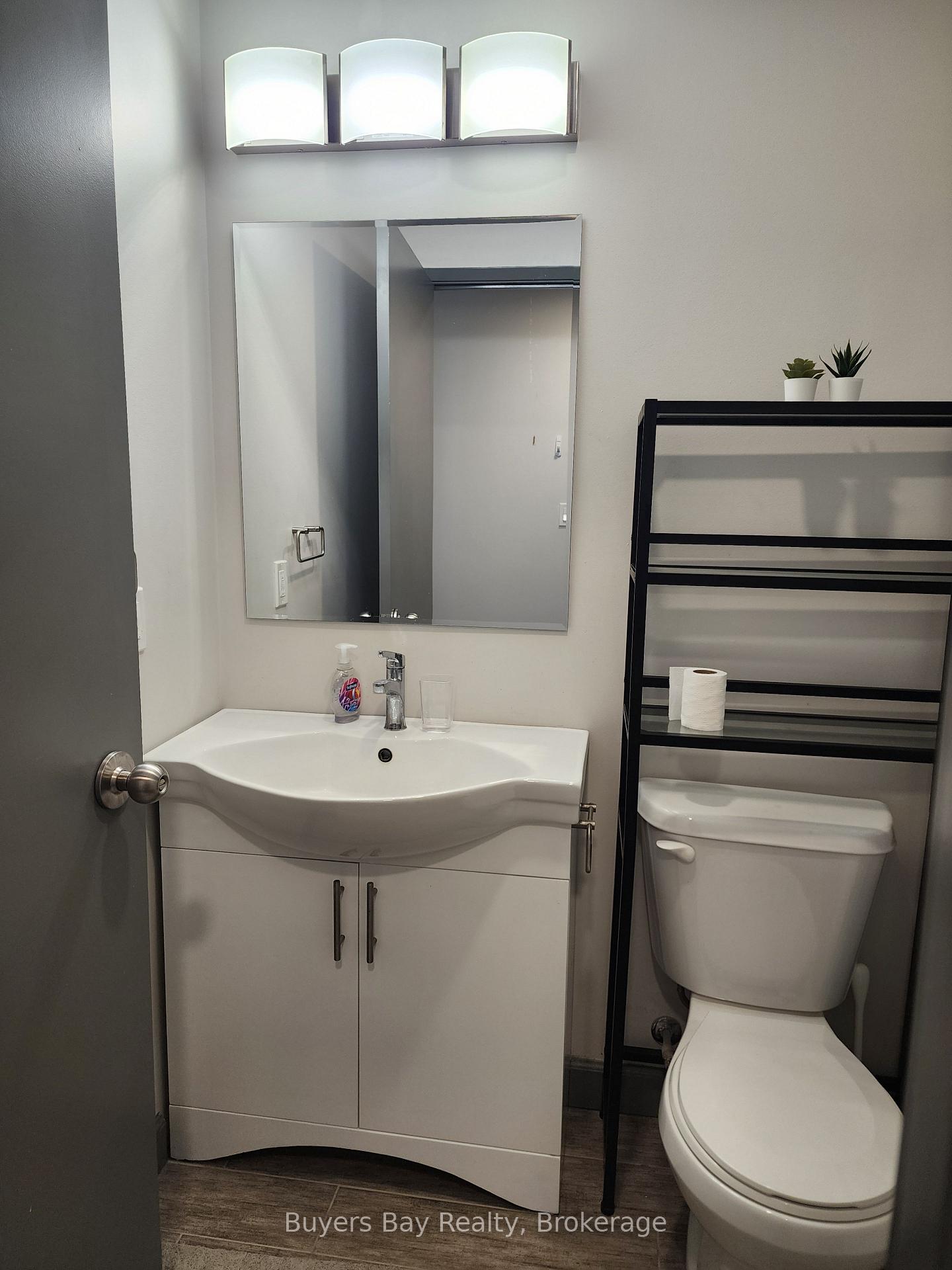 Photo 9 of Unit 323, 258C Sunview Street, Waterloo, Beechwood/University — HOMEH