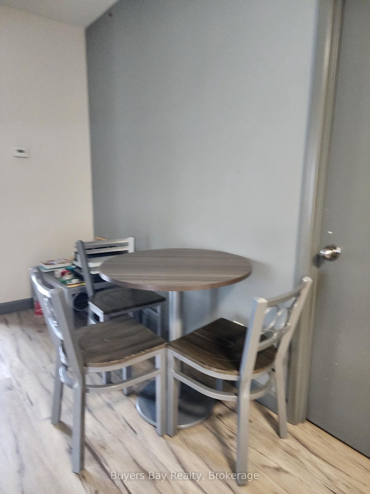 Photo 7 of Unit 323, 258C Sunview Street, Waterloo, Beechwood/University — HOMEH