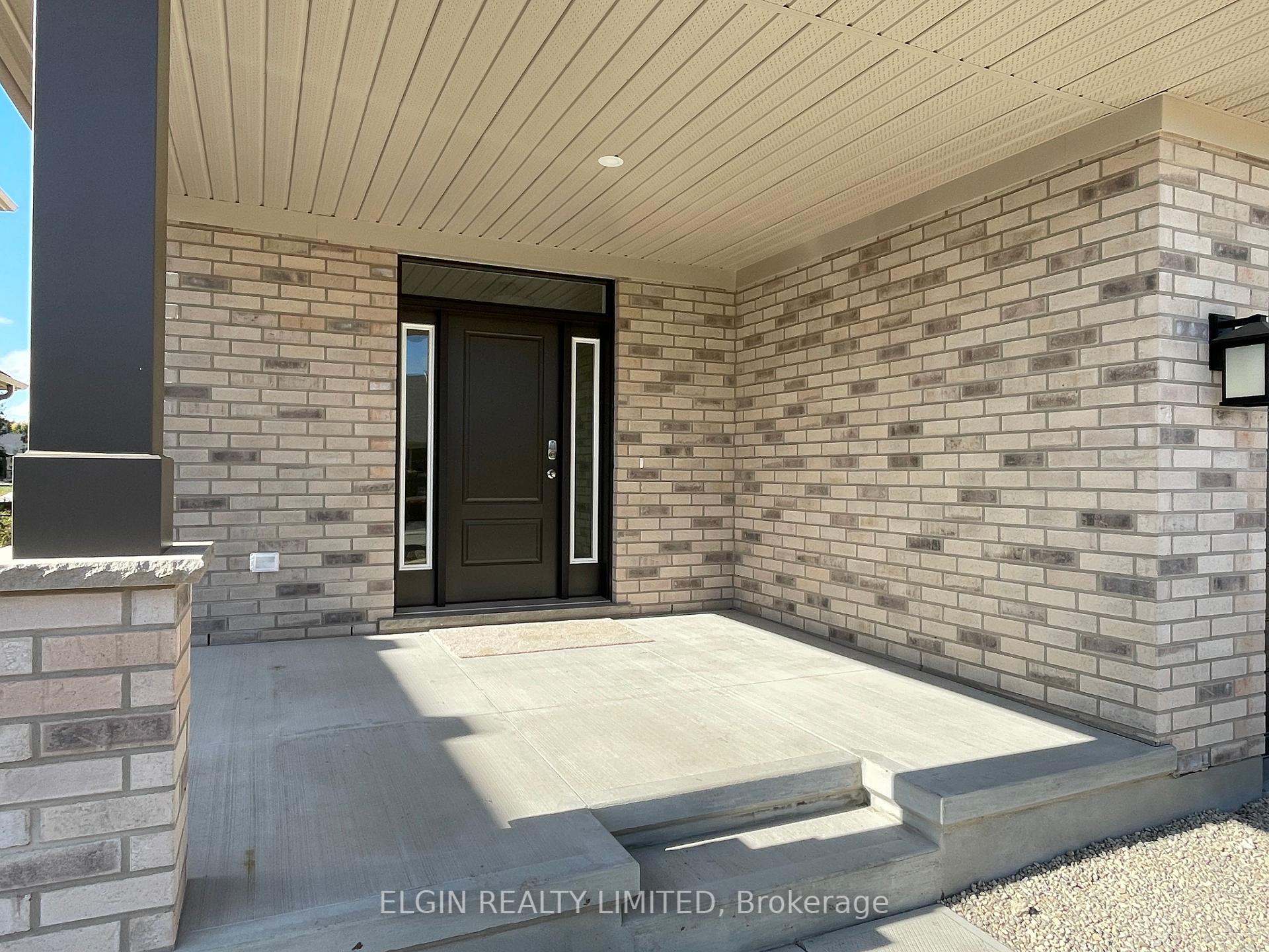 Photo 15 of 43 Lark Street, Tillsonburg — HOMEH