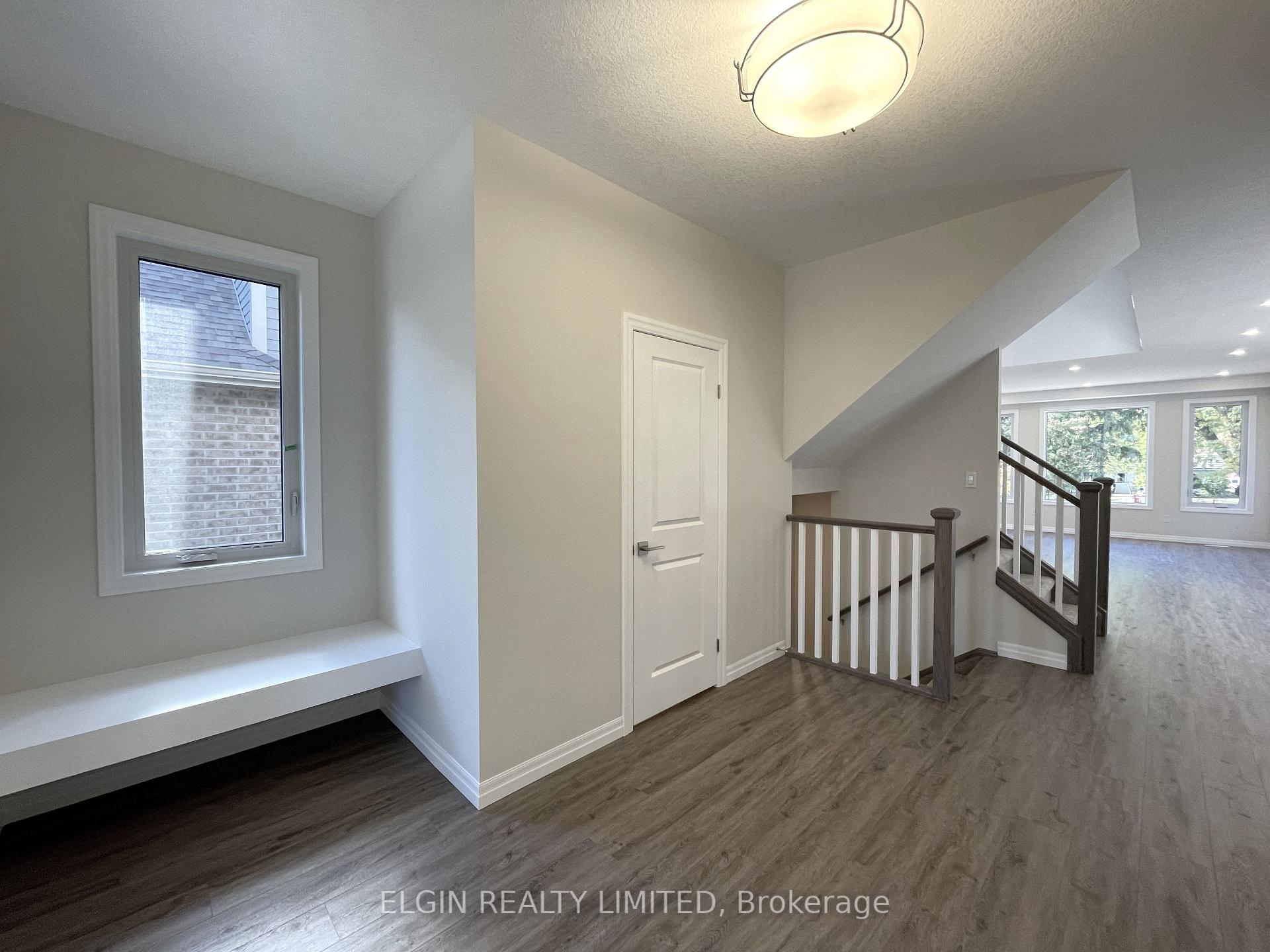 Photo 3 of 43 Lark Street, Tillsonburg — HOMEH