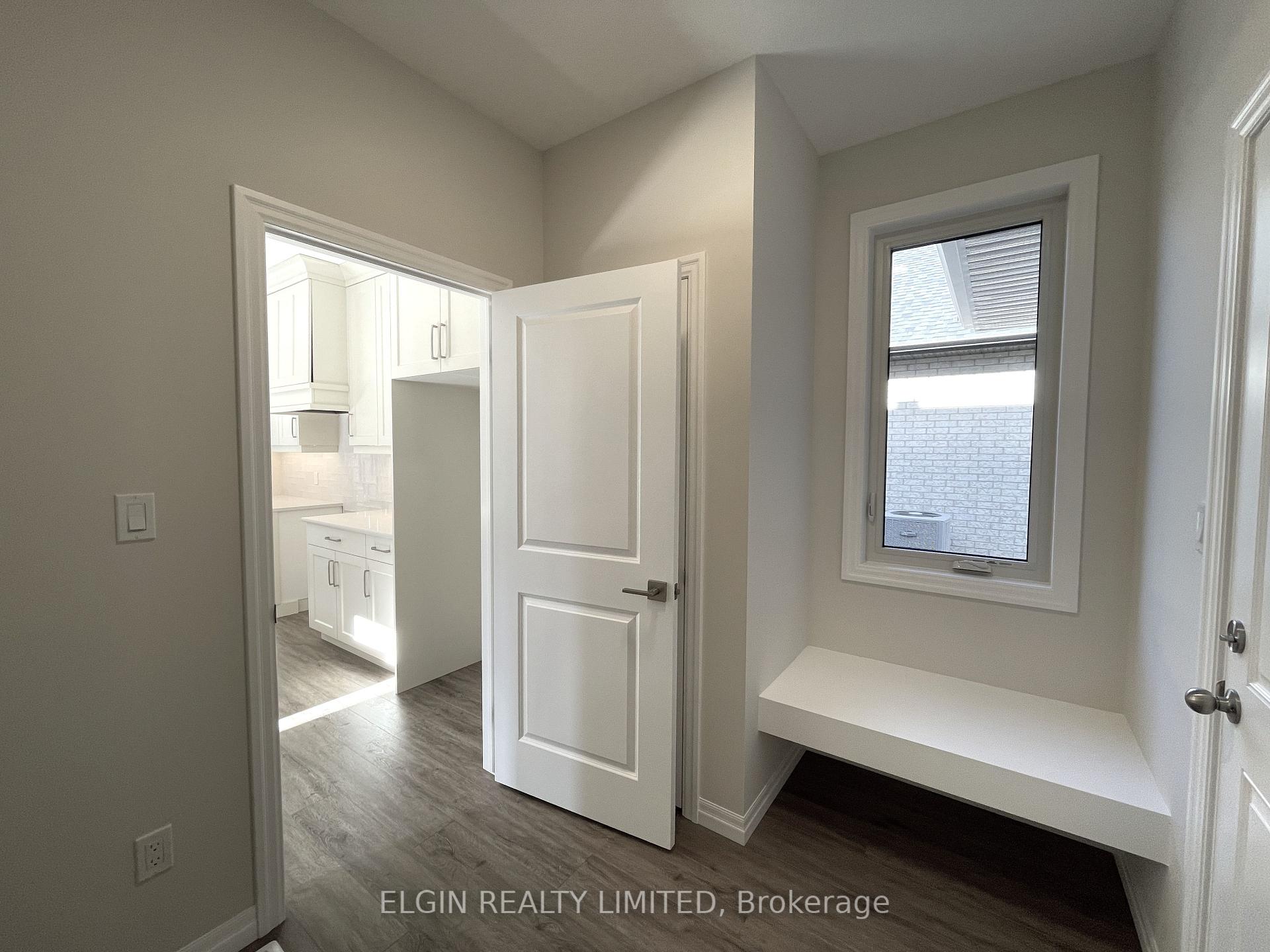 Photo 8 of 43 Lark Street, Tillsonburg — HOMEH