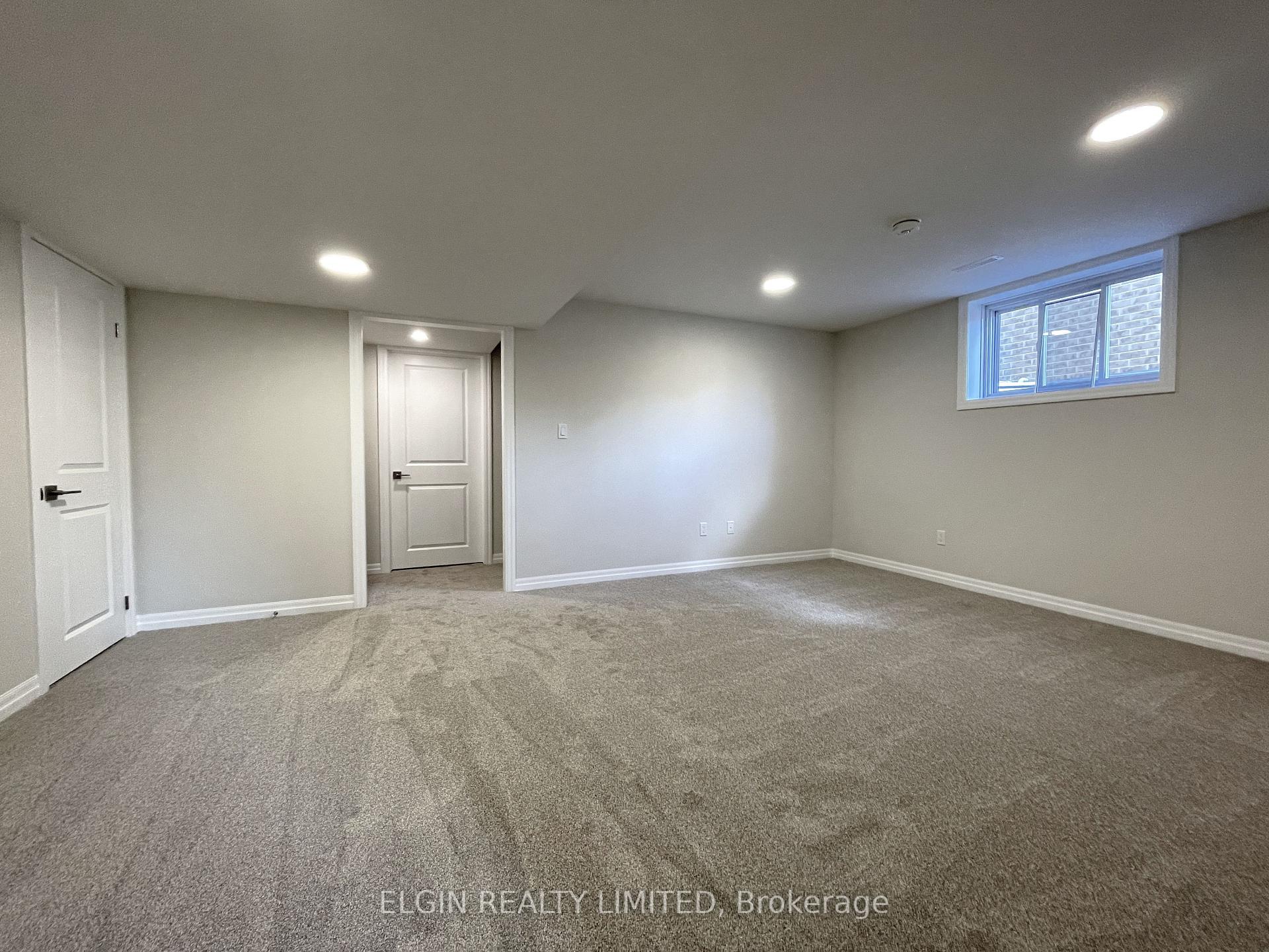 Photo 19 of 43 Lark Street, Tillsonburg — HOMEH