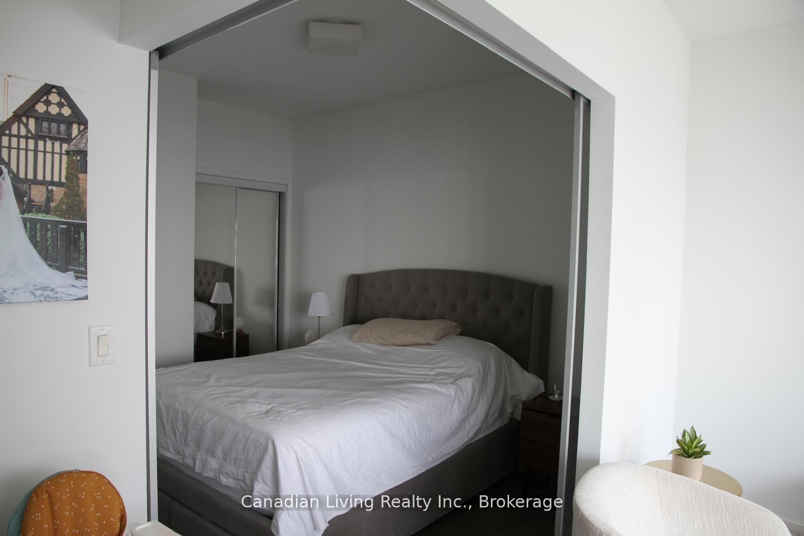 Photo 3 of Unit 5501, 12 York Street, Toronto, Waterfront Communities — HOMEH