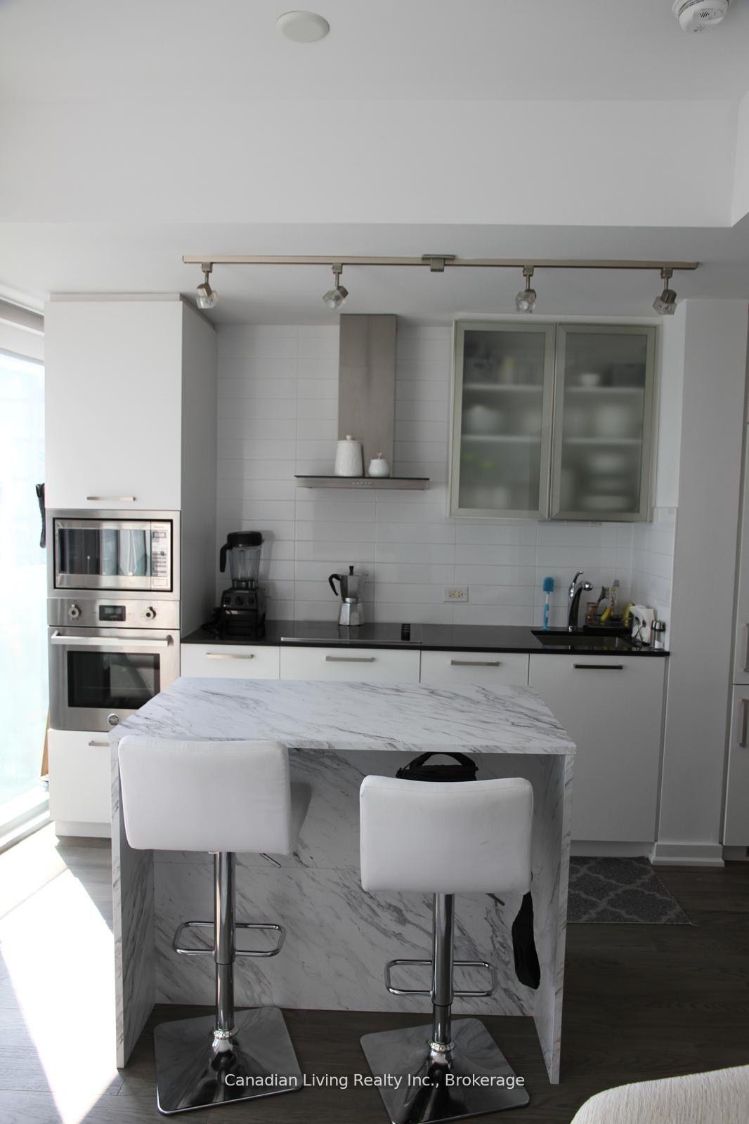 Photo 21 of Unit 5501, 12 York Street, Toronto, Waterfront Communities — HOMEH