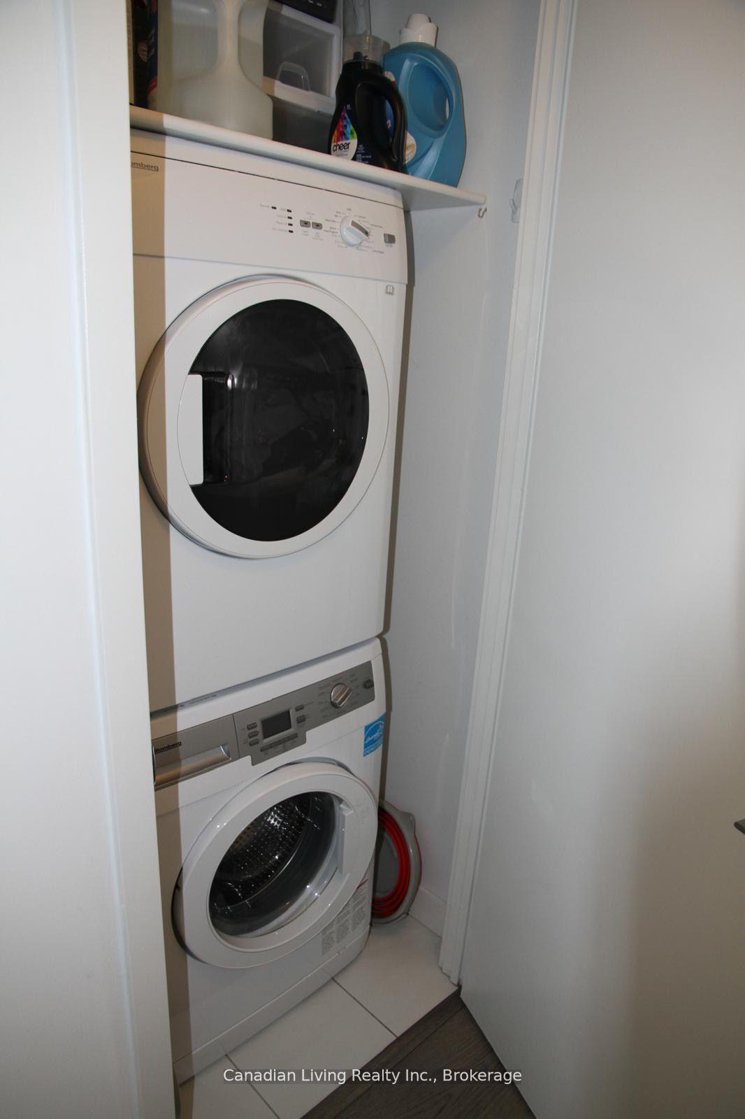 Photo 11 of Unit 5501, 12 York Street, Toronto, Waterfront Communities — HOMEH