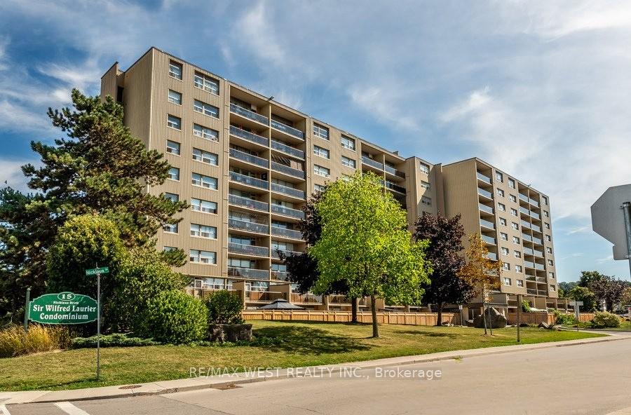 Photo 1 of Unit 809, 15 Nicklaus Drive, Hamilton, Vincent — HOMEH