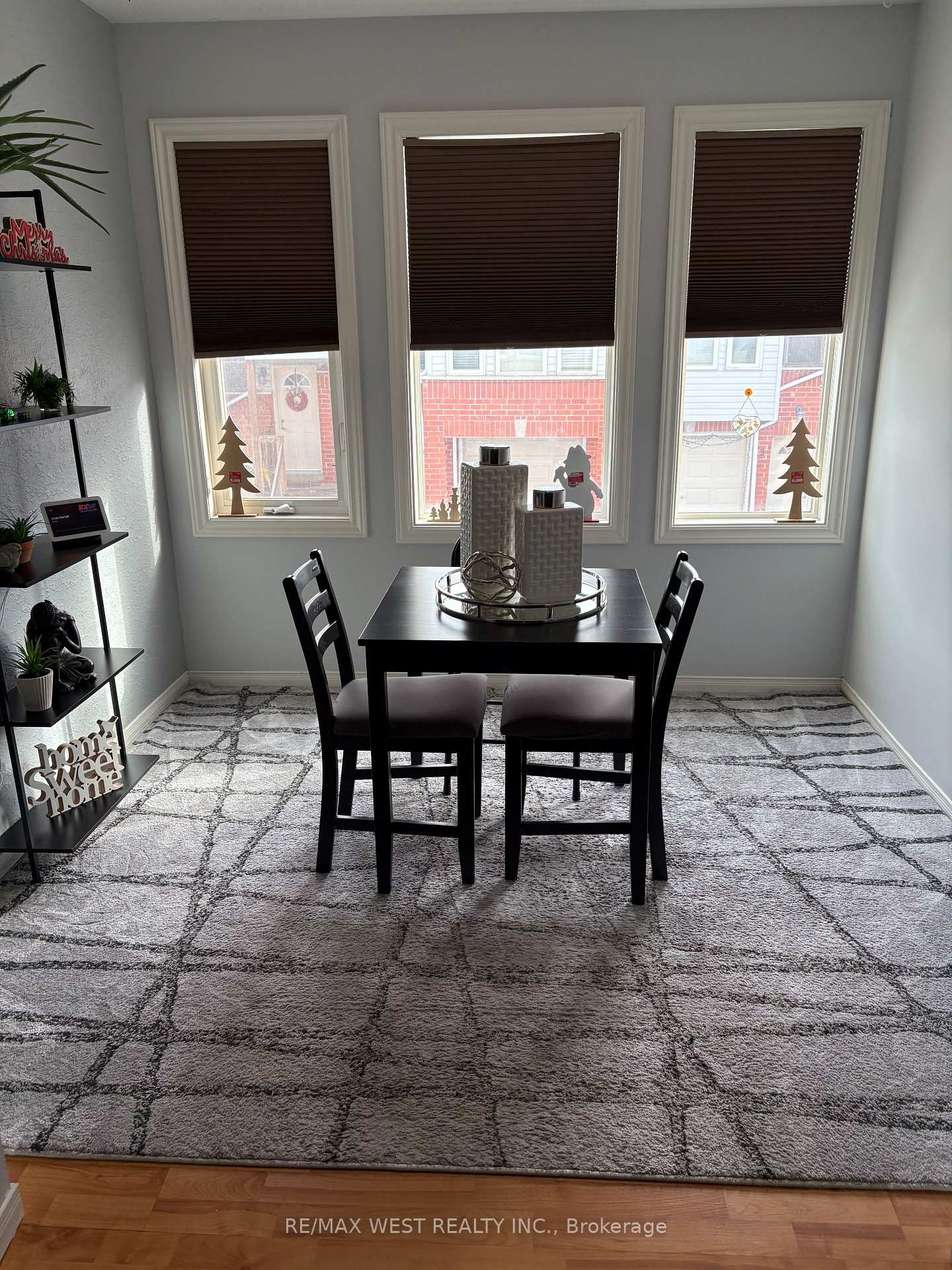 Photo 6 of 8A Wylie Circle, Halton Hills, Georgetown — HOMEH