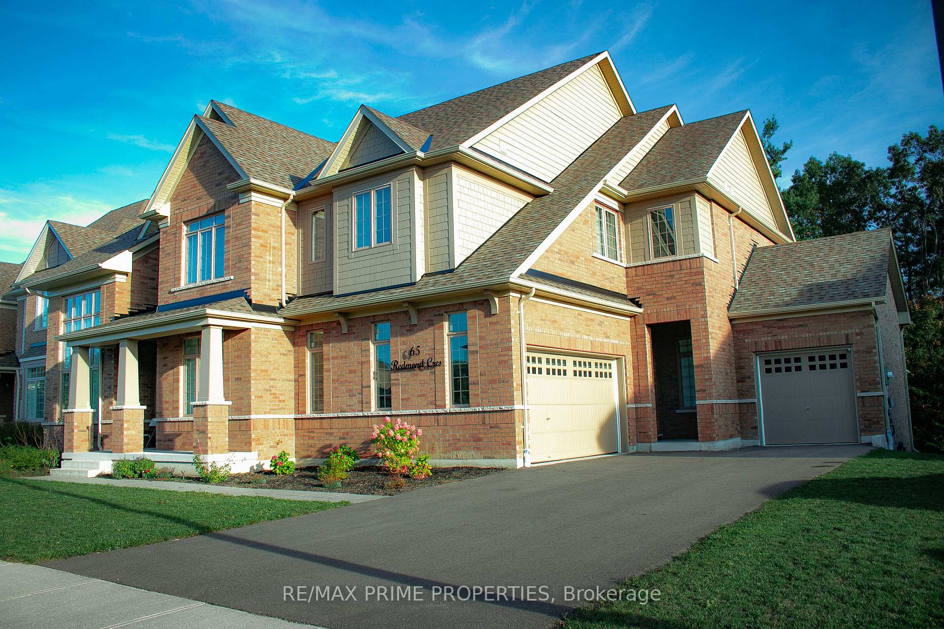 Photo 2 of 65 Redmond Crescent, Springwater, Centre Vespra — HOMEH
