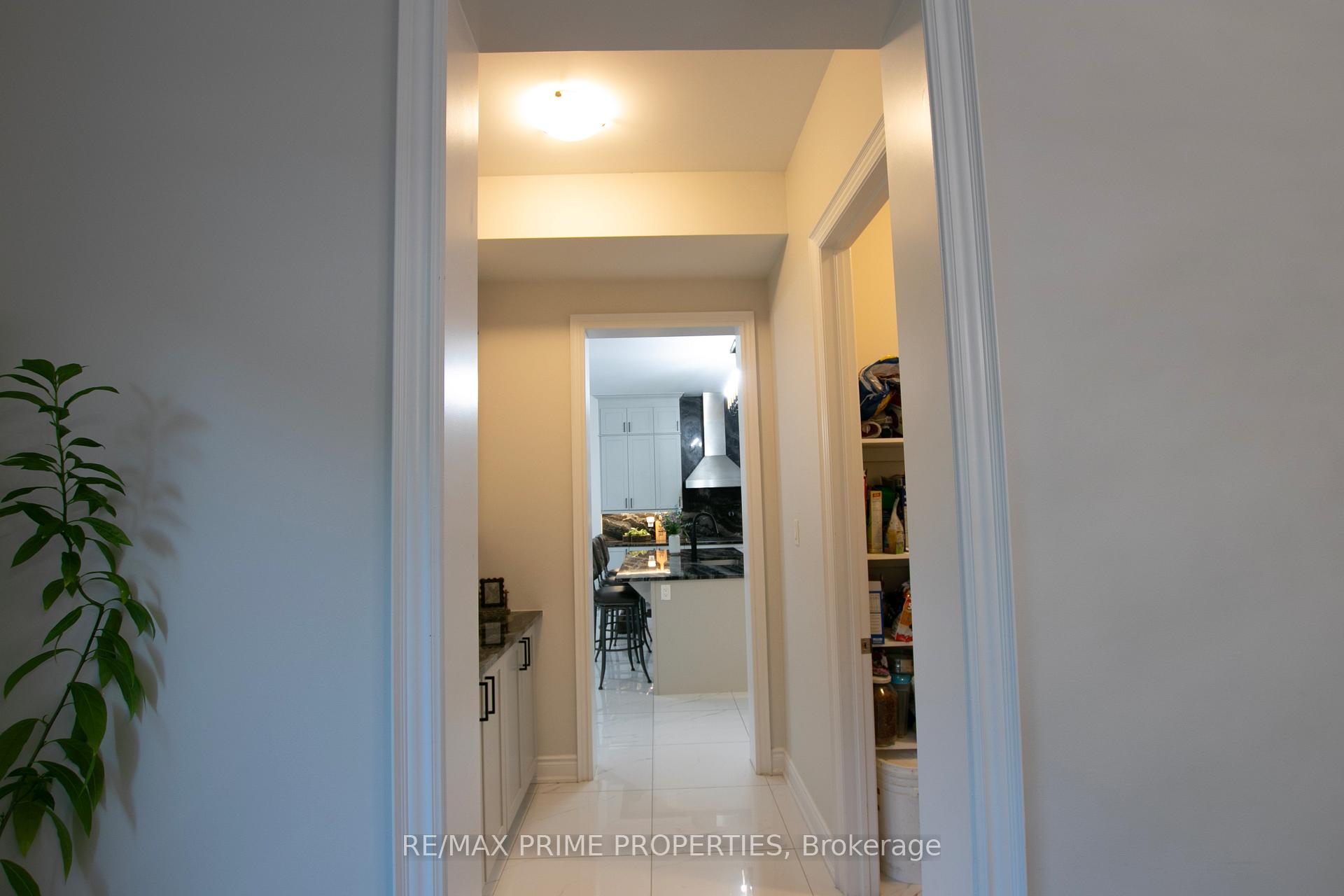 Photo 10 of 65 Redmond Crescent, Springwater, Centre Vespra — HOMEH