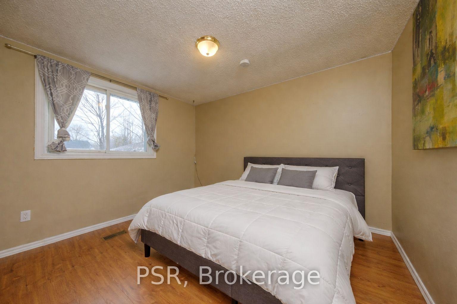 Photo 15 of 708 Johnston Crescent W, Kincardine — HOMEH
