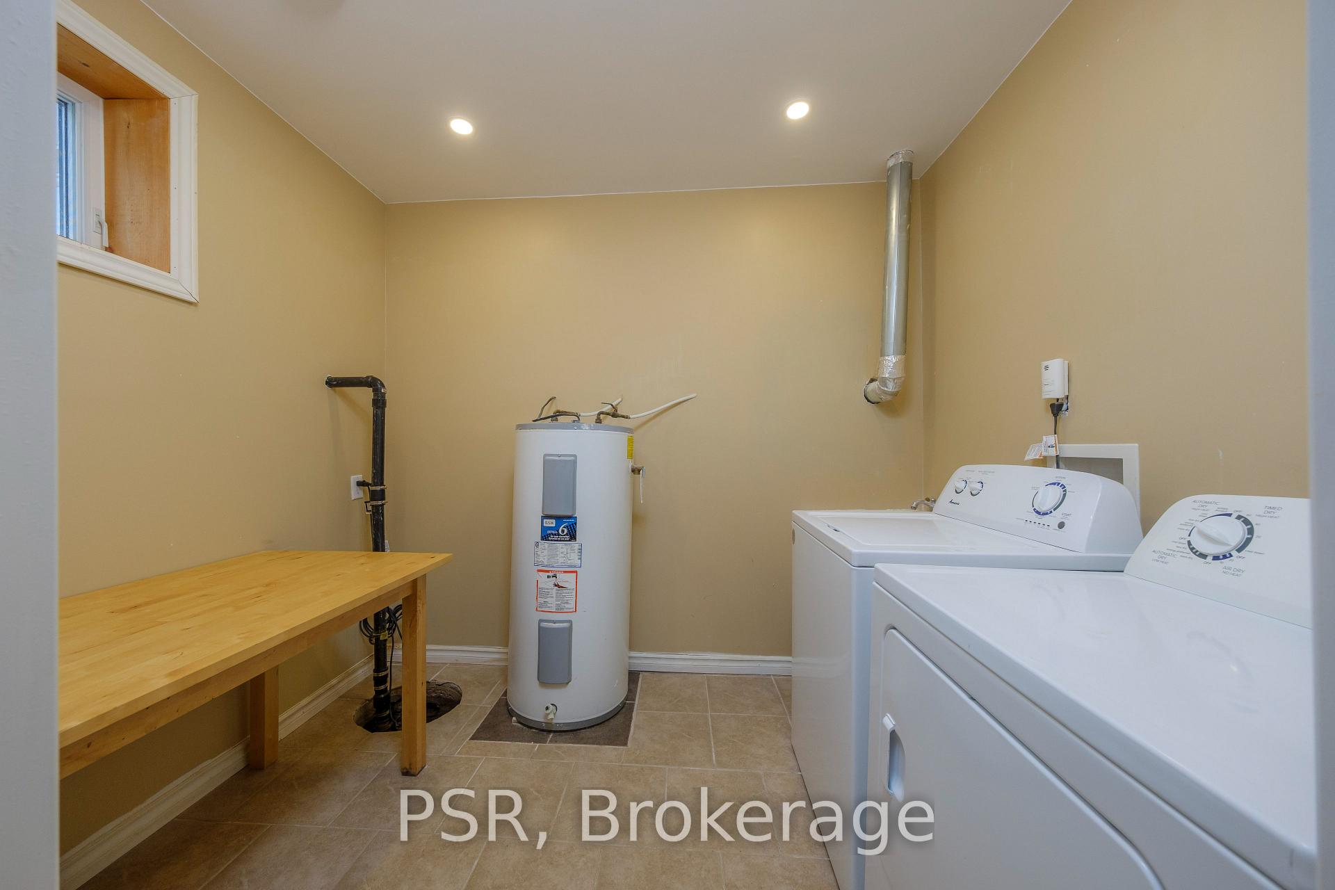 Photo 18 of 708 Johnston Crescent W, Kincardine — HOMEH