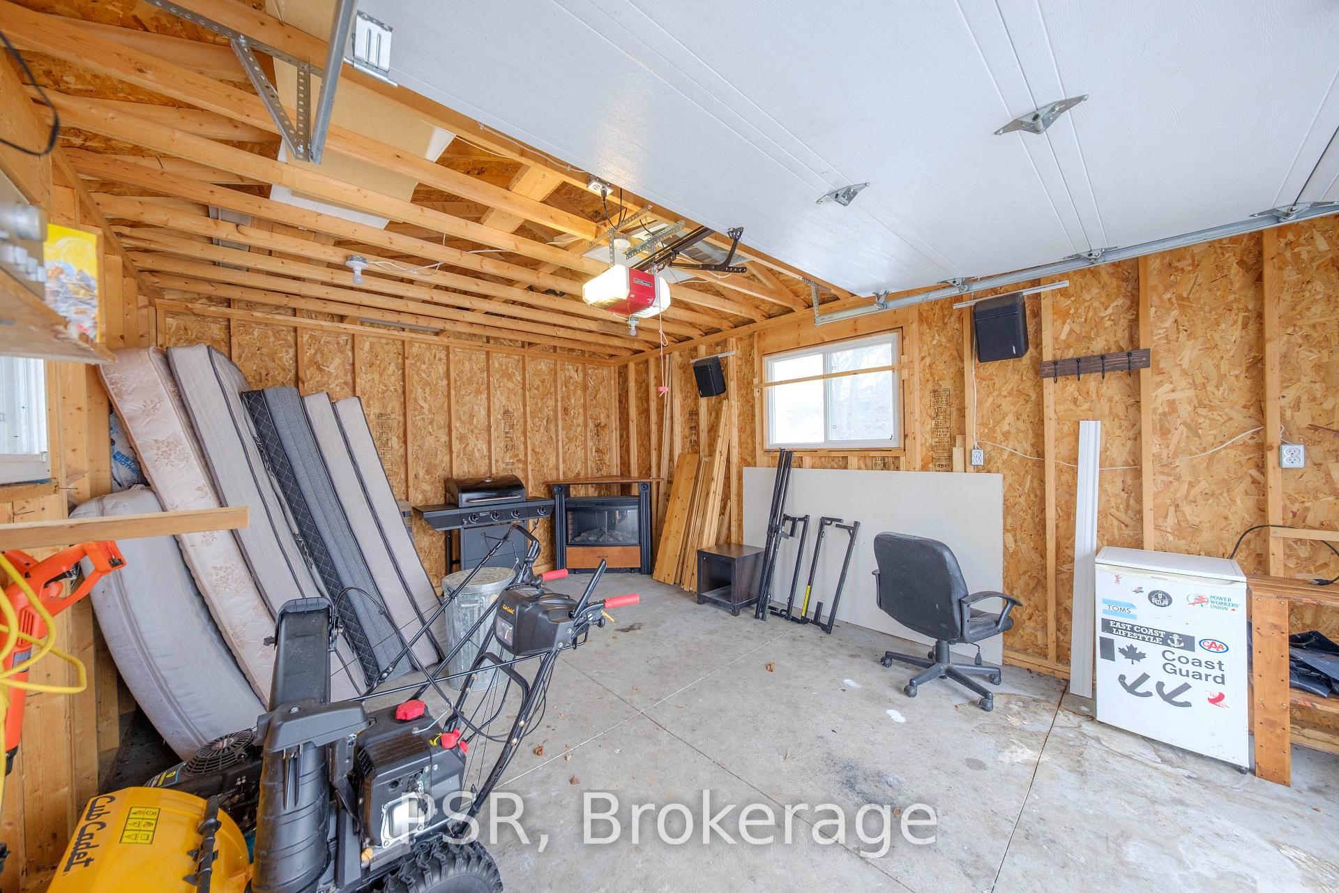 Photo 14 of 708 Johnston Crescent W, Kincardine — HOMEH