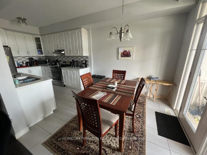 Photo 11 of 118 Dunrobin Lane, Grimsby, Grimsby Beach — HOMEH
