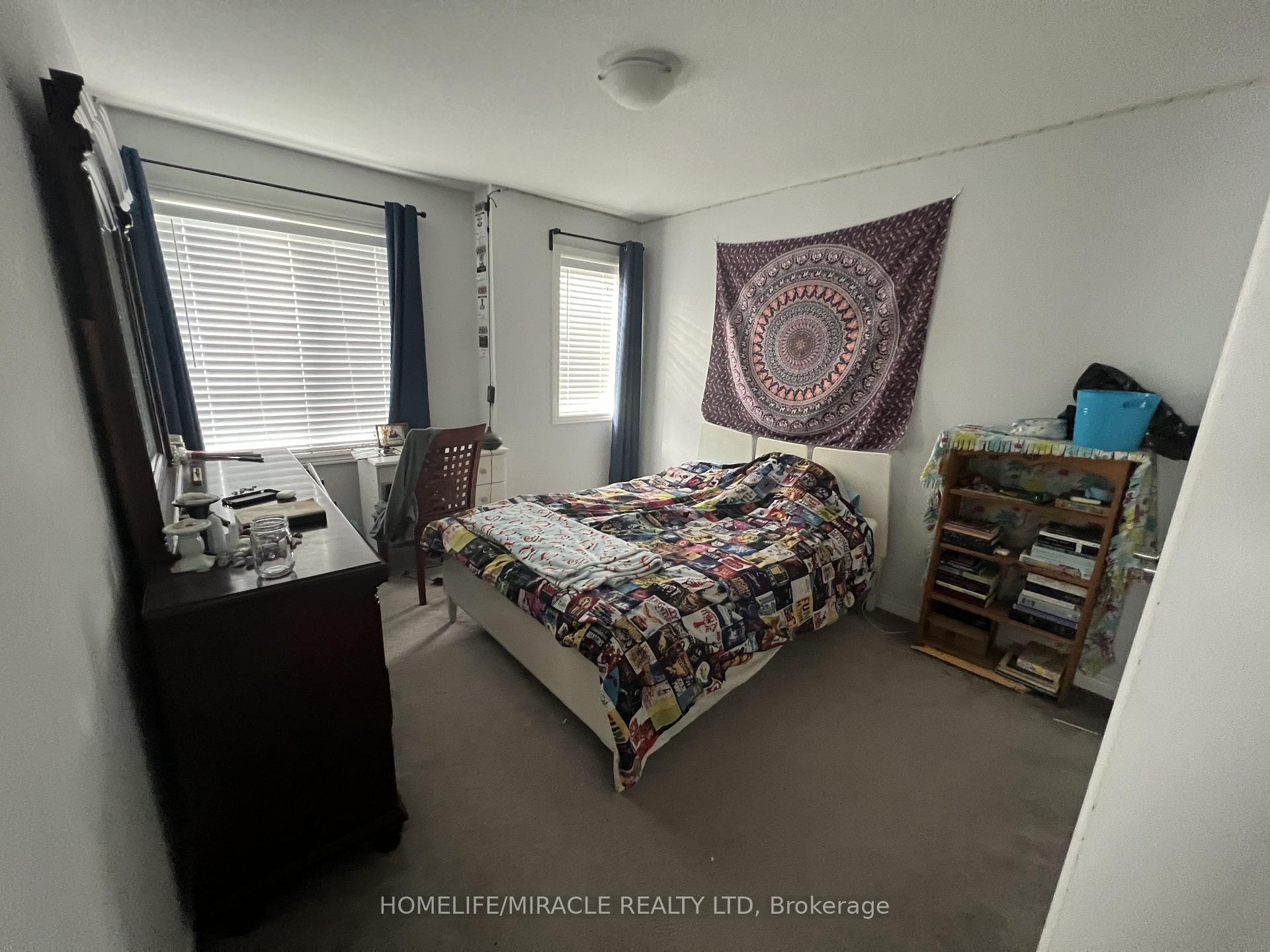 Photo 16 of 118 Dunrobin Lane, Grimsby, Grimsby Beach — HOMEH