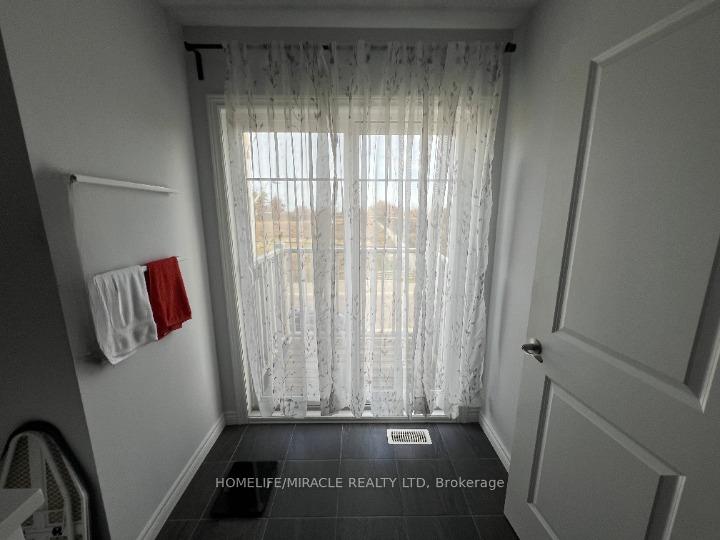 Photo 21 of 118 Dunrobin Lane, Grimsby, Grimsby Beach — HOMEH