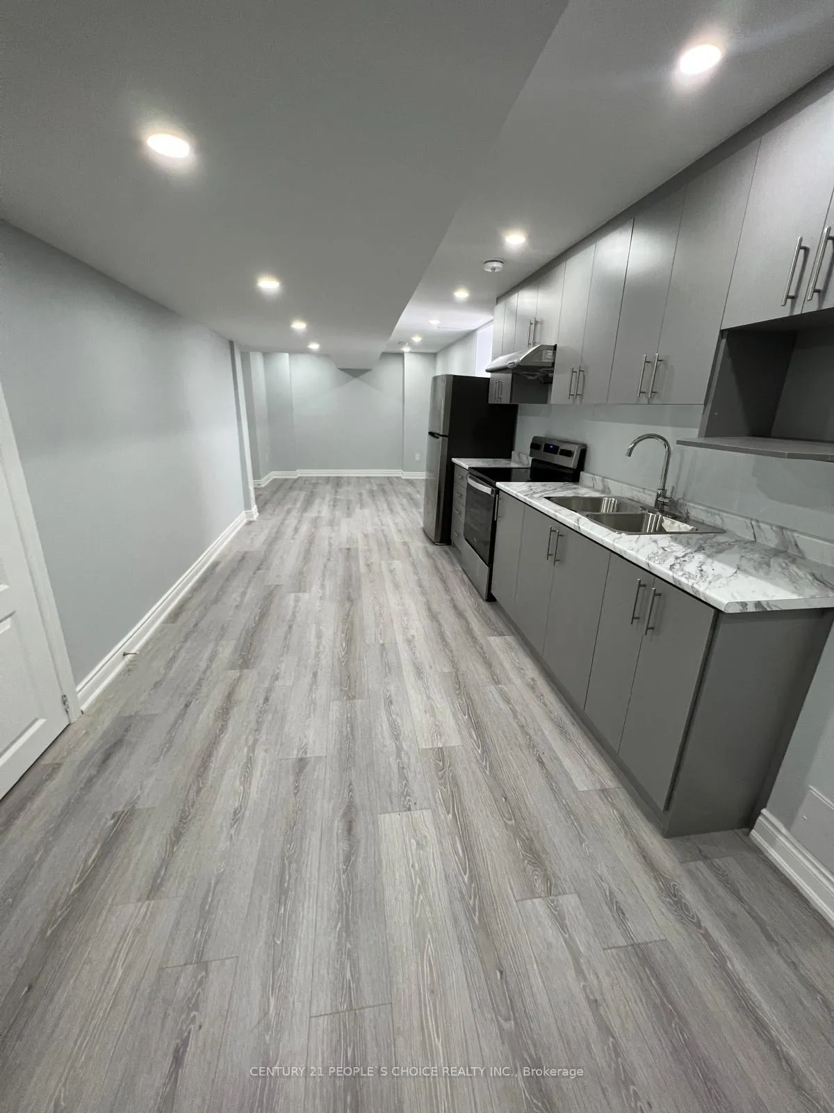 Photo 2 of Unit (1st Bsmt), 11 Daleridge Crescent, Brampton, Bram East — HOMEH