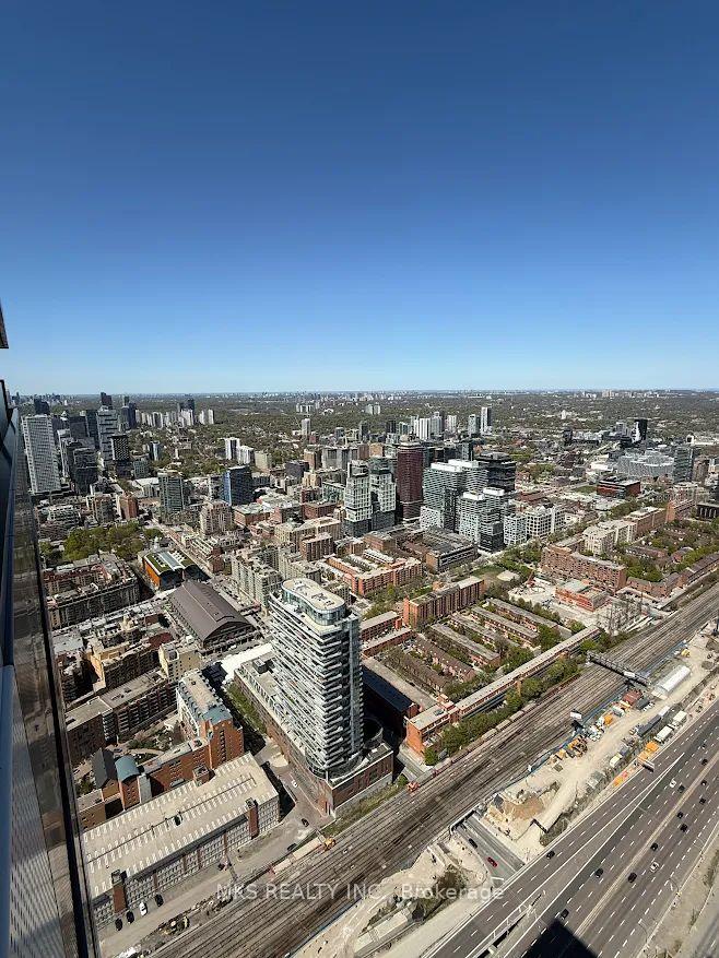 Photo 7 of Unit PH207, 55 Cooper Street, Toronto, Waterfront Communities — HOMEH