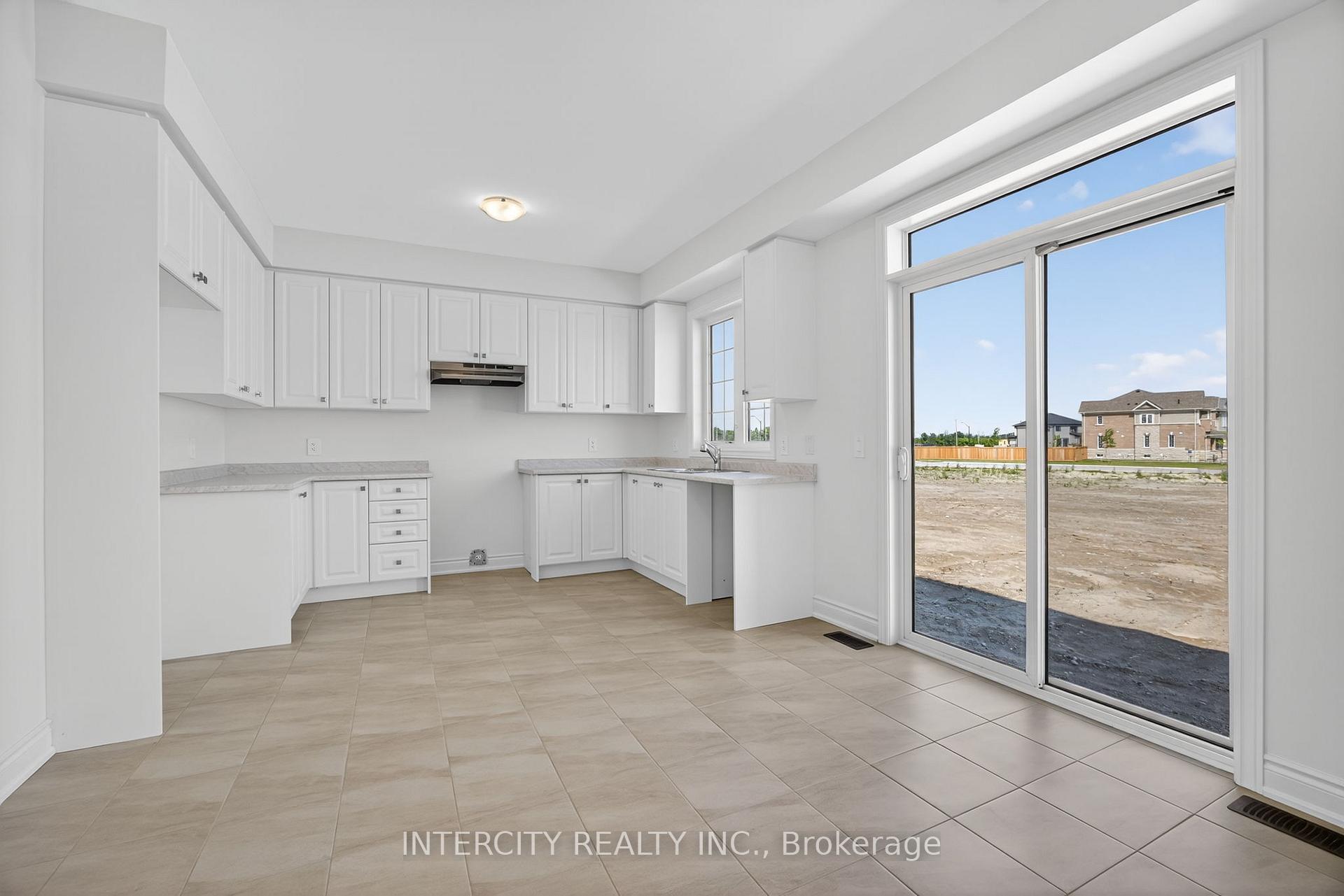 Photo 19 of 13 Avalon Drive, Wasaga Beach — HOMEH
