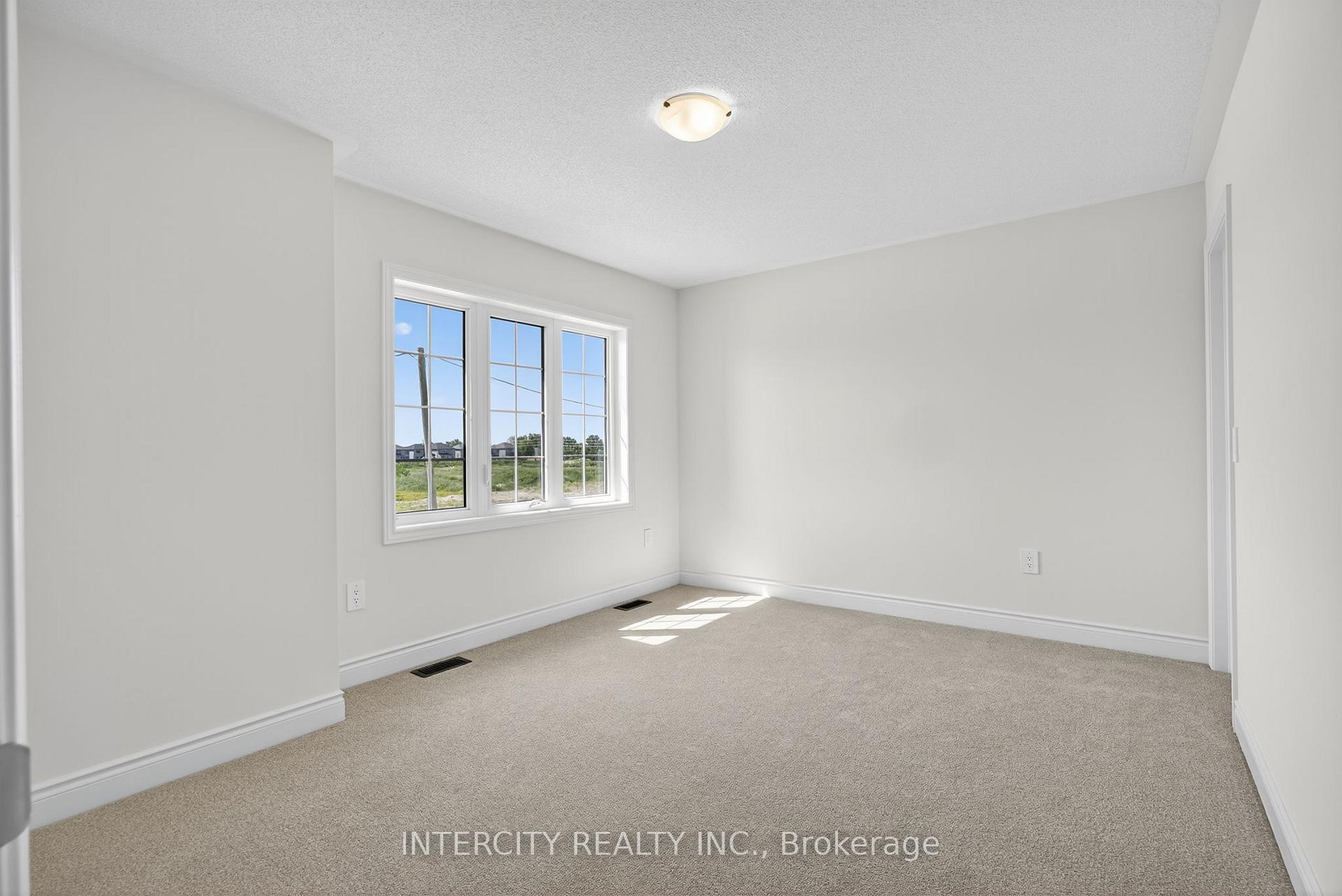 Photo 22 of 13 Avalon Drive, Wasaga Beach — HOMEH