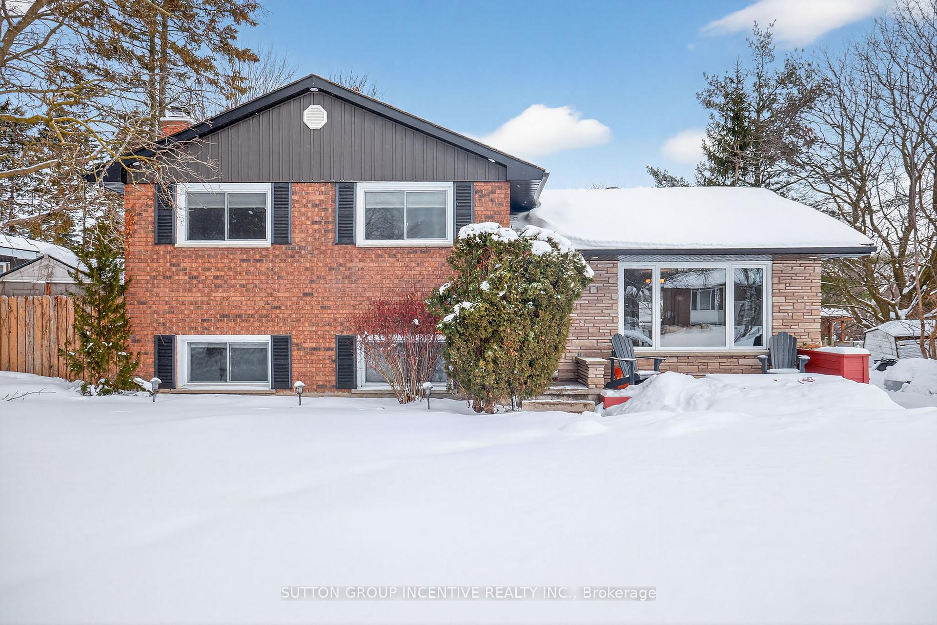 Photo 1 of 28 Springhome Road, Barrie, Allandale Heights — HOMEH