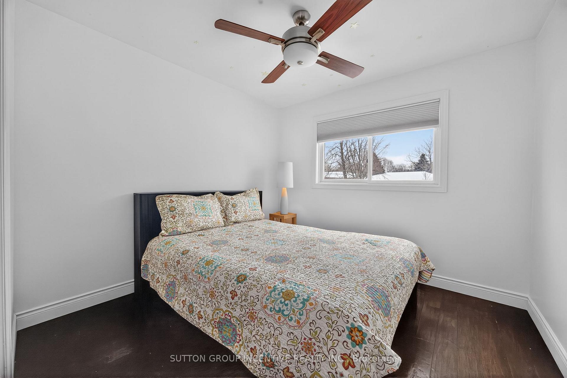 Photo 6 of 28 Springhome Road, Barrie, Allandale Heights — HOMEH