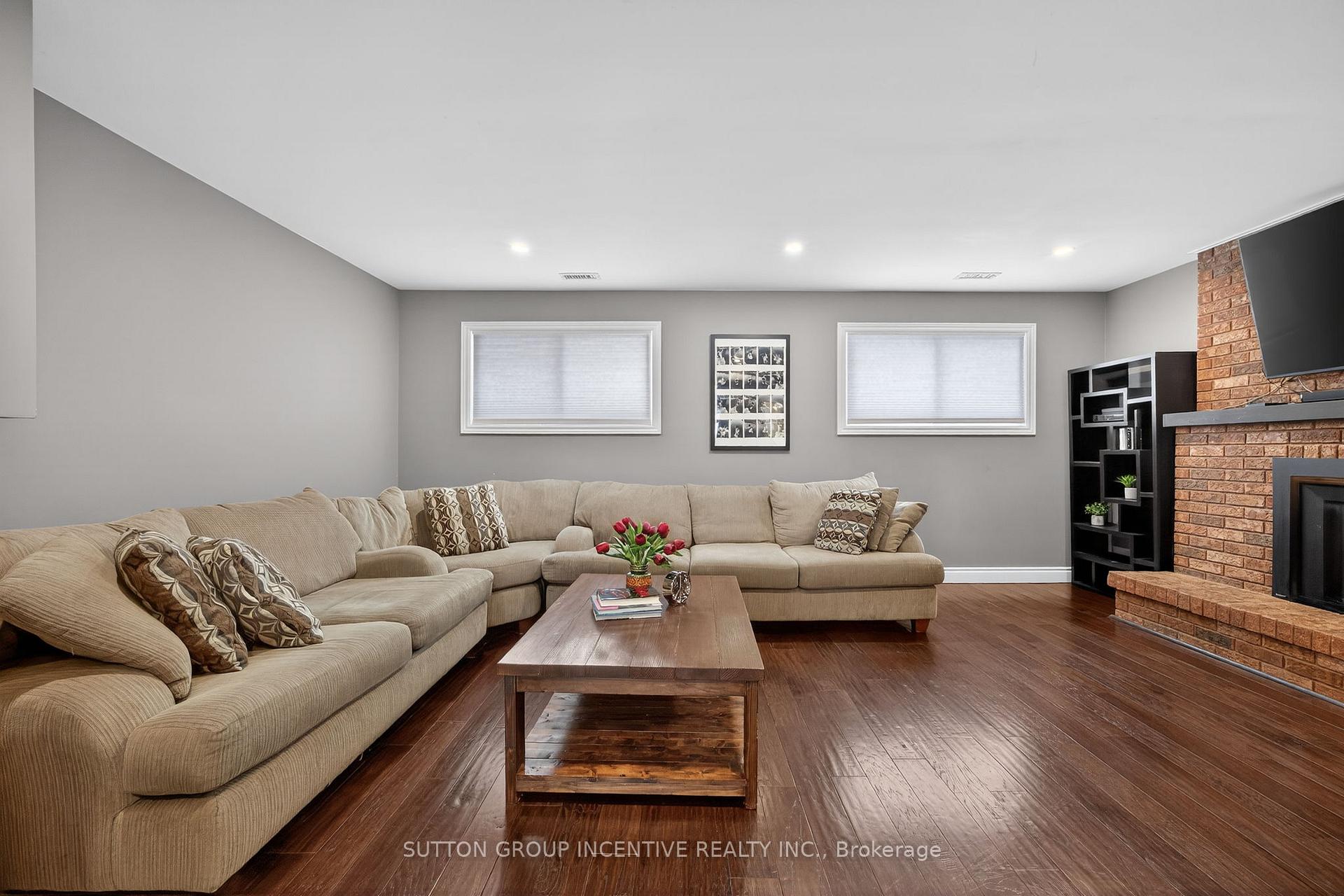 Photo 23 of 28 Springhome Road, Barrie, Allandale Heights — HOMEH