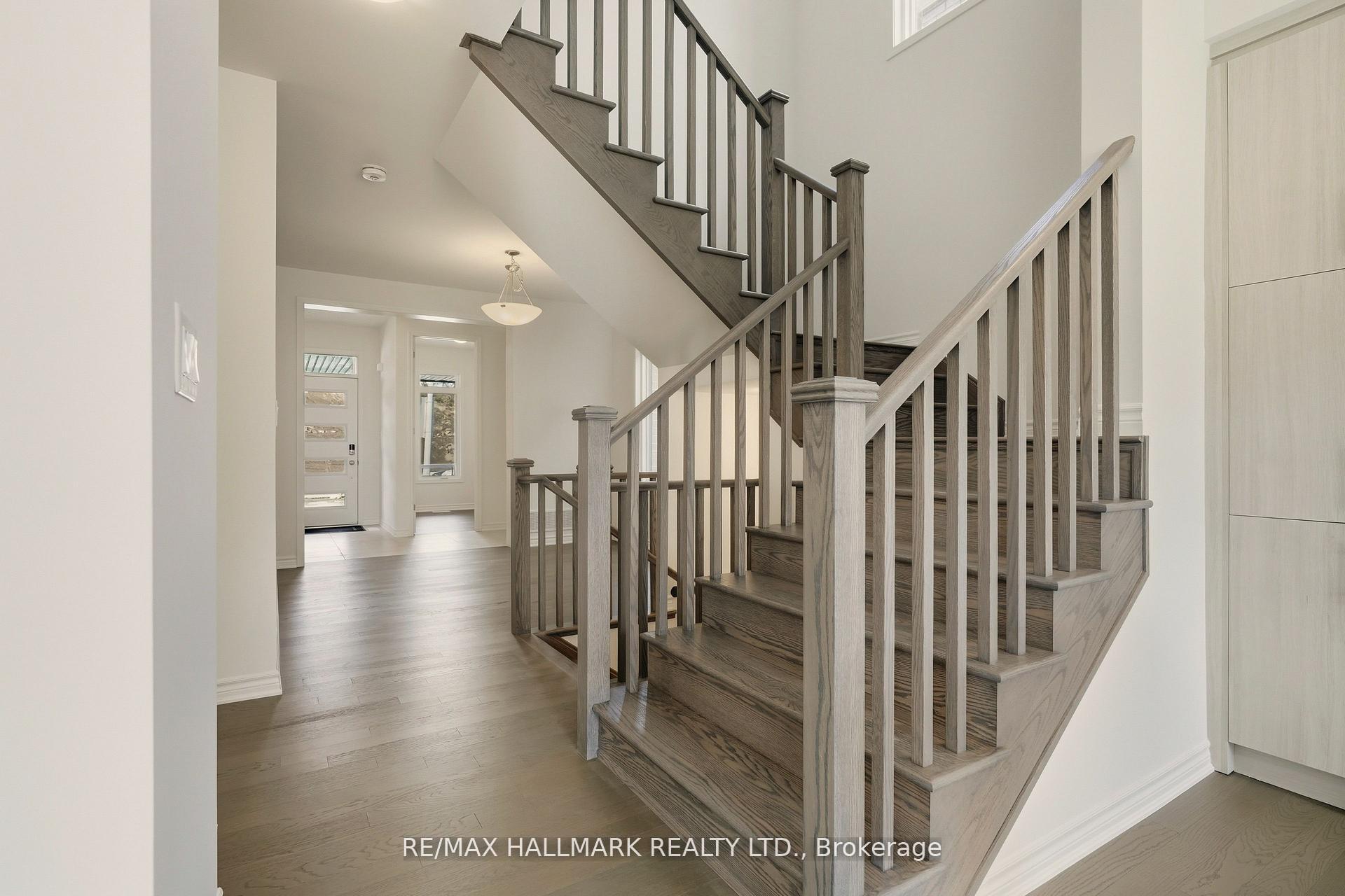 Photo 23 of 363 Reid Drive W, Barrie, Rural Barrie Southwest — HOMEH