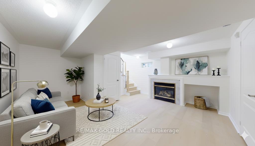 Photo 44 of 26 Applegrove Court, Brampton, Sandringham-Wellington — HOMEH