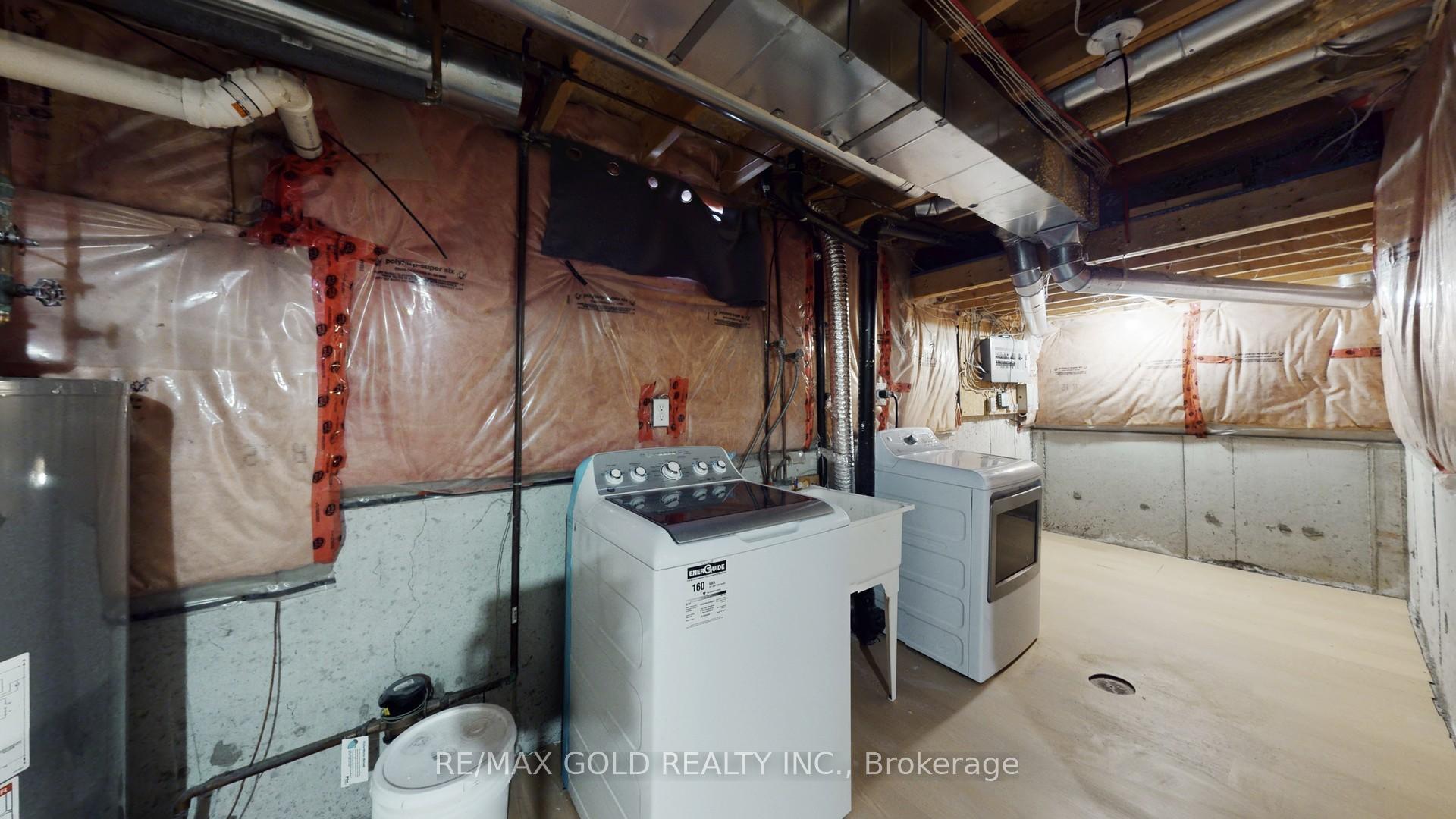 Photo 35 of 26 Applegrove Court, Brampton, Sandringham-Wellington — HOMEH
