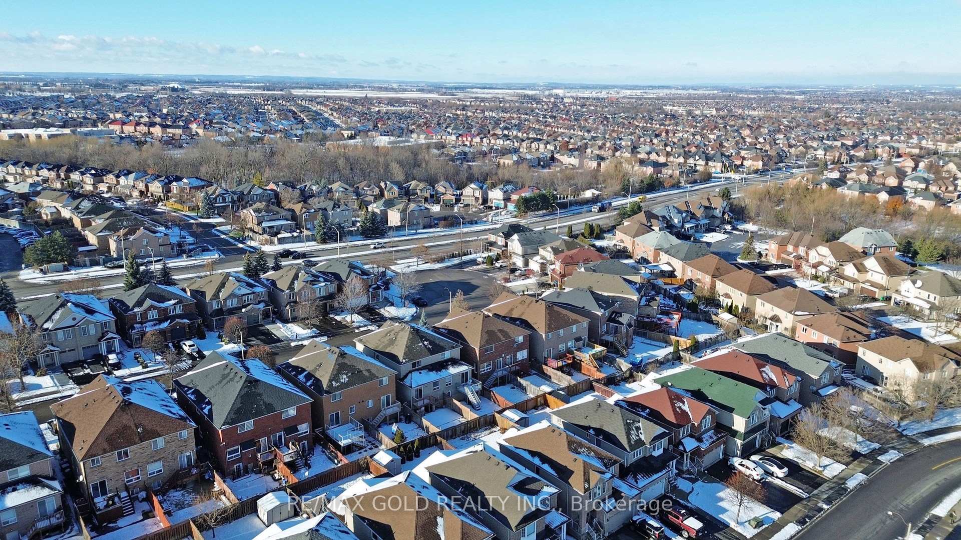 Photo 23 of 26 Applegrove Court, Brampton, Sandringham-Wellington — HOMEH