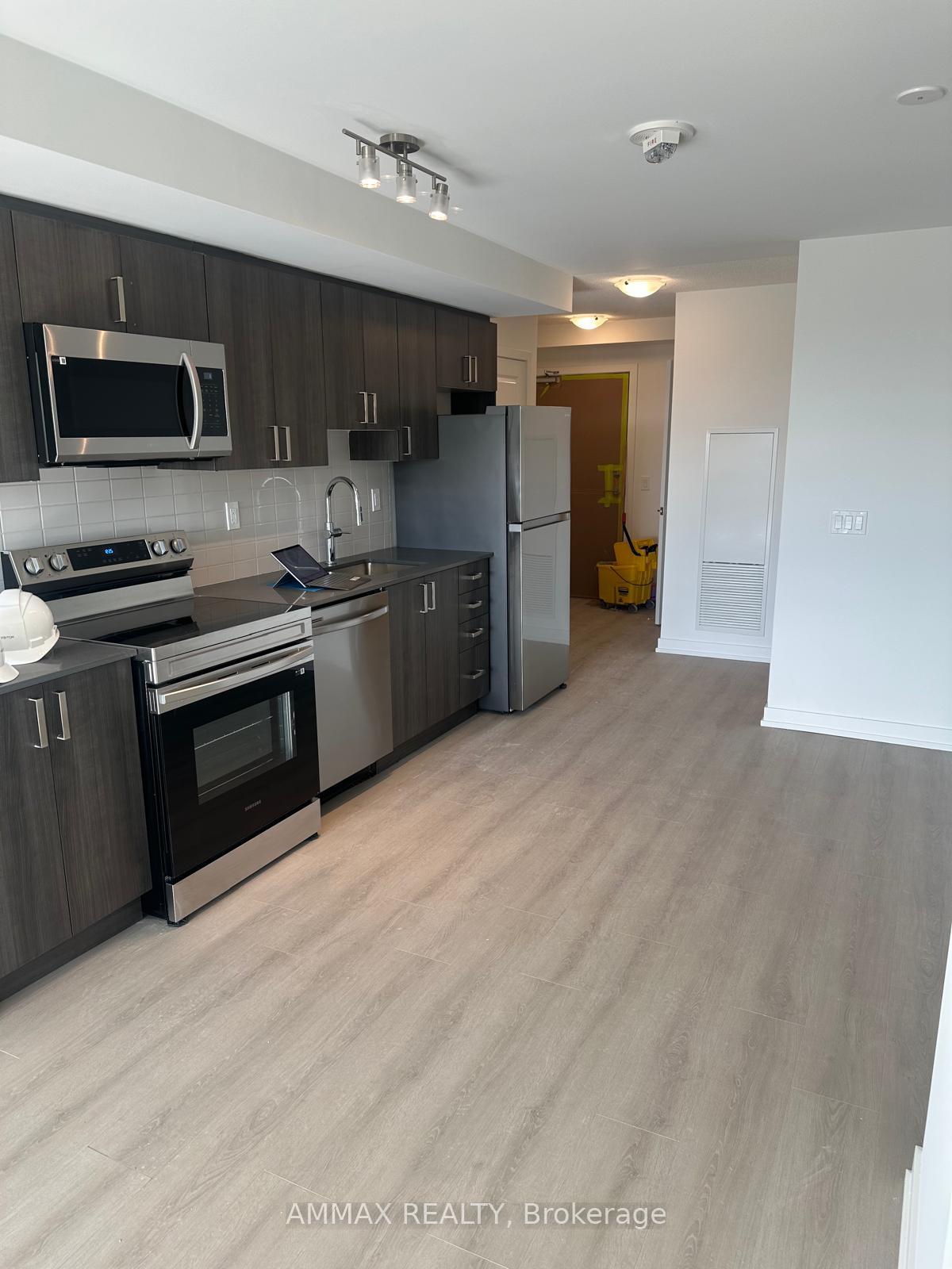 Photo 4 of Unit 511, 1455 Celebration Dr, Pickering, Bay Ridges — HOMEH